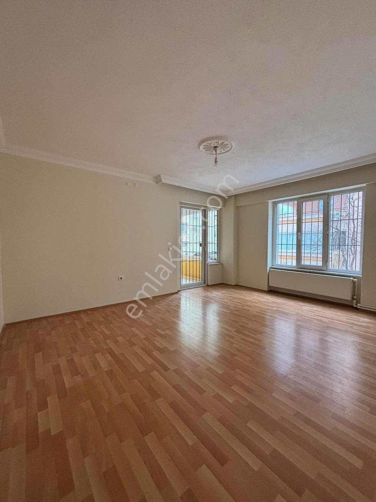 Selçukbeyde Depozitosuz 3+1 Kiralık Daire - Görsel 13