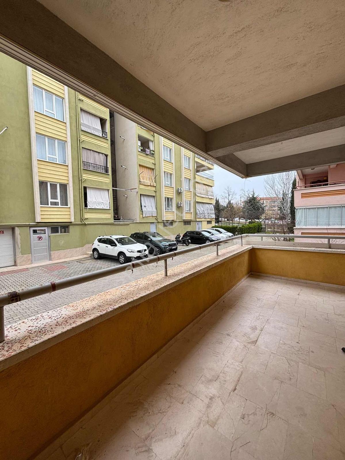 Selçukbeyde Depozitosuz 3+1 Kiralık Daire - Görsel 14