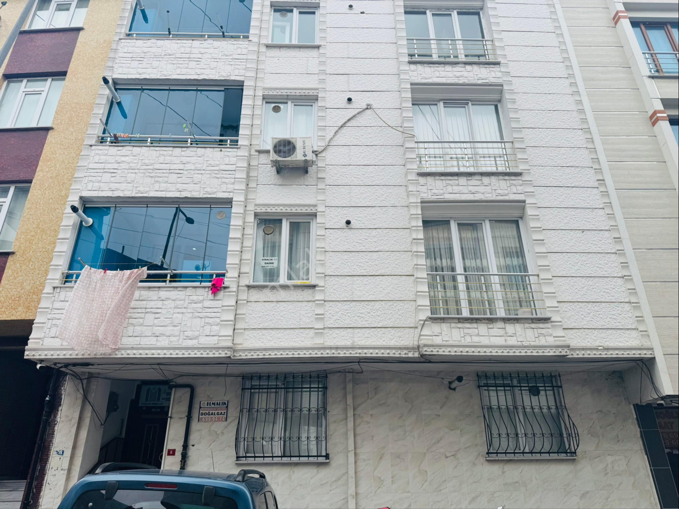 Selehattin Eyyubi’de Caddeye 2. Bina Asansörlü Otoparklı Satılık Daire - Görsel 26