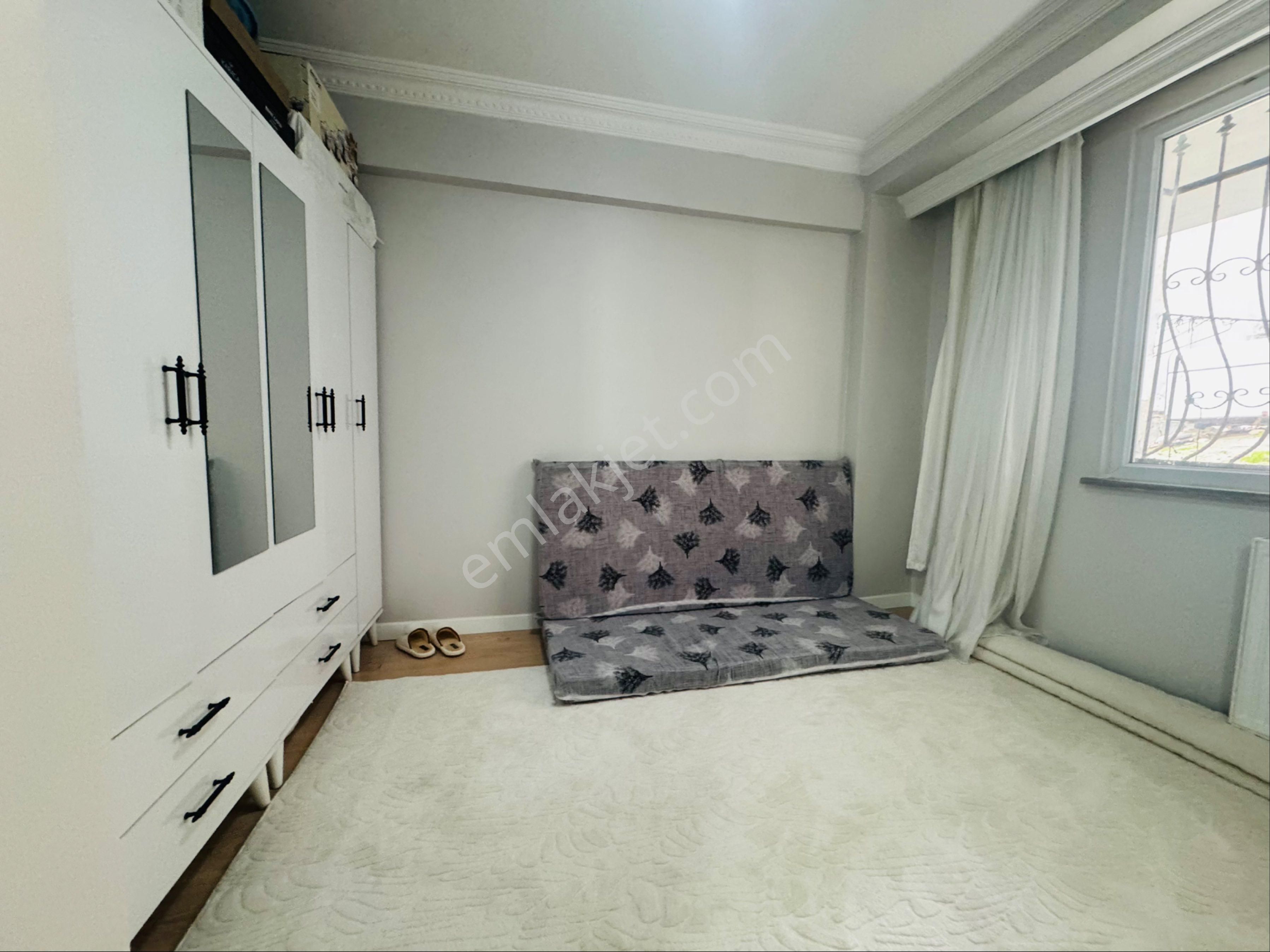 Selehattin Eyyubi’de Caddeye 2. Bina Asansörlü Otoparklı Satılık Daire - Görsel 27