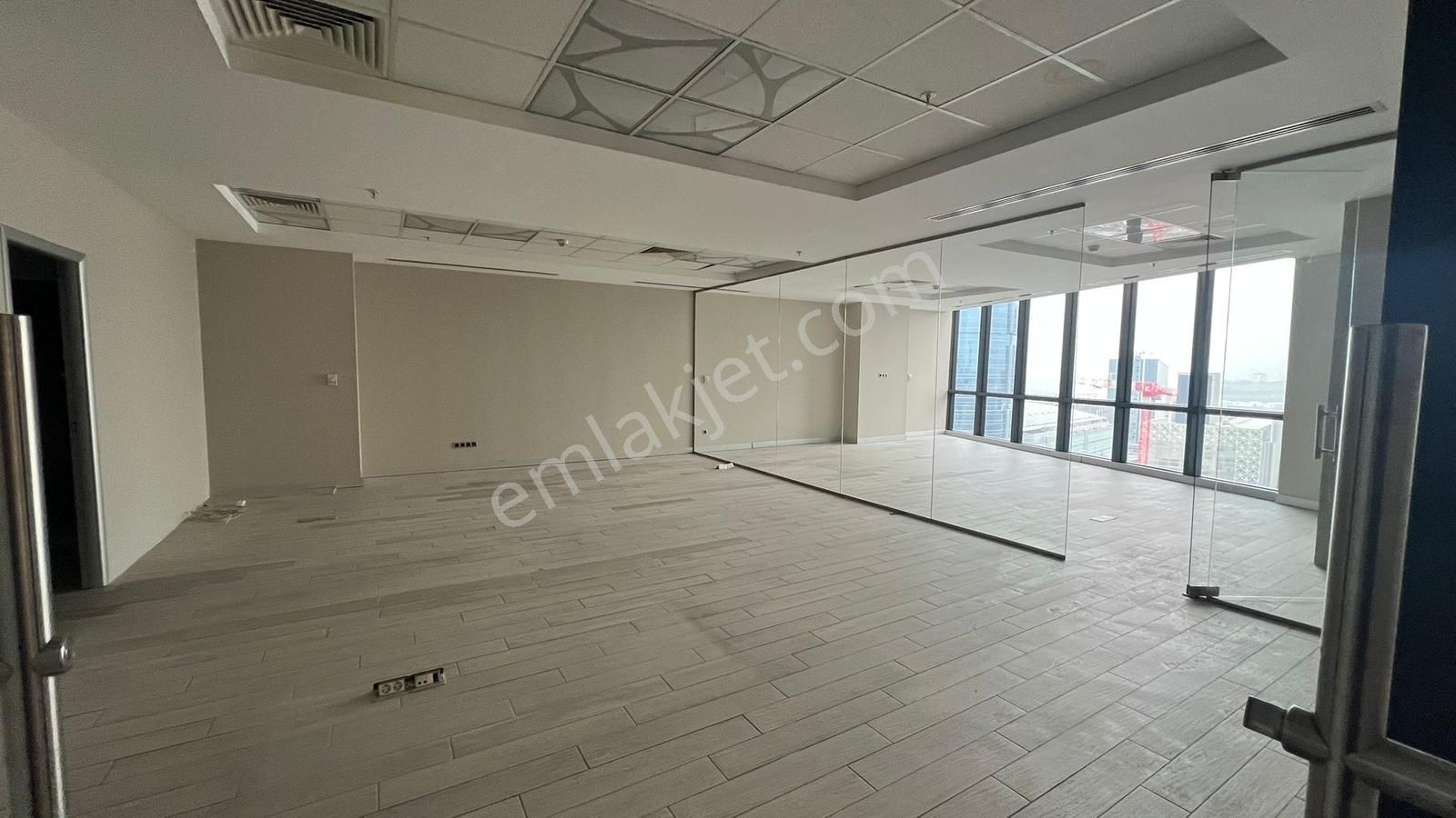 Next Level A1 Blok Yüksek Kat Harika Kiralık Fırsatı - Görsel 4