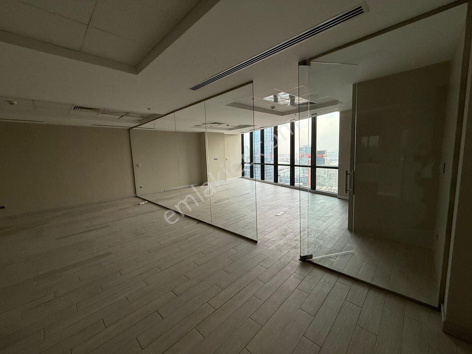 Next Level A1 Blok Yüksek Kat Harika Kiralık Fırsatı - Görsel 3