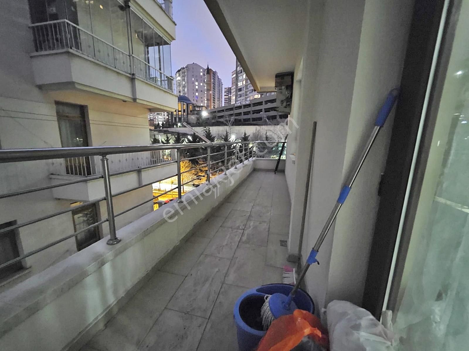 Kardeşlerde Yeni Binada Manzaralı 3+1 Orta Kat Asansörlü Yapılı - Görsel 28