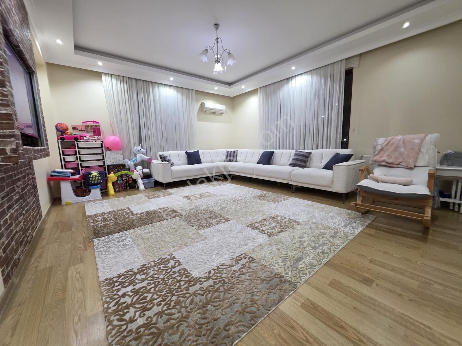 Kardeşlerde Yeni Binada Manzaralı 3+1 Orta Kat Asansörlü Yapılı - Görsel 12