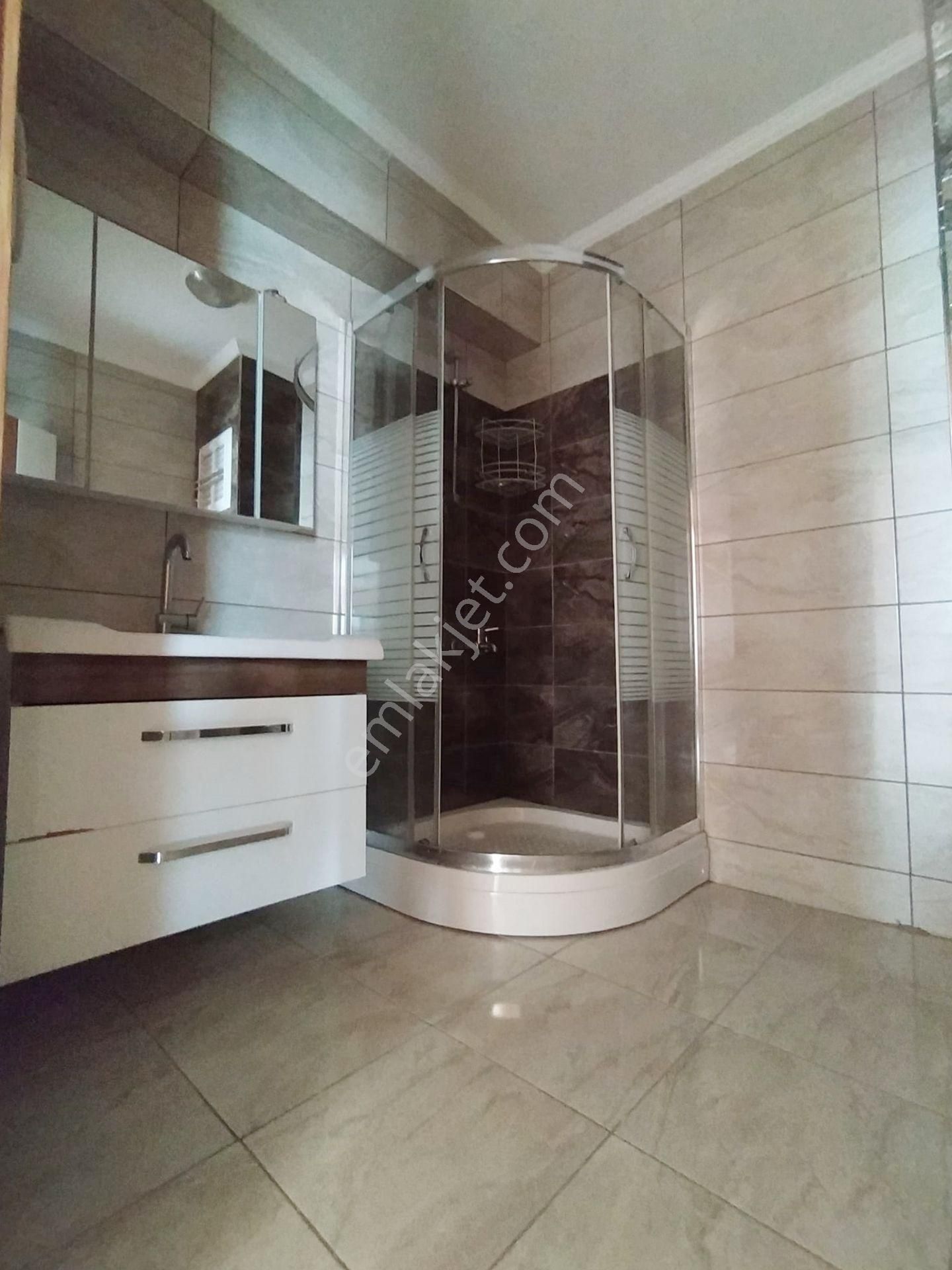 Mertcan Dan Yakacık Meydana Yürüme Site İçi 3+1 Ebeveyn Banyolu - Görsel 17