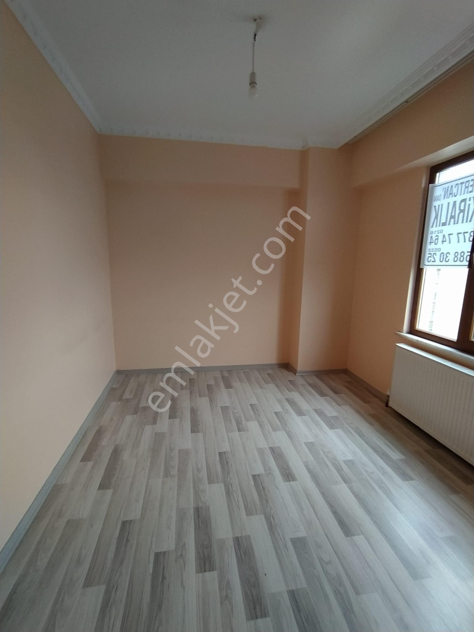 Mertcan Dan Yakacık Meydana Yürüme Site İçi 3+1 Ebeveyn Banyolu - Görsel 11