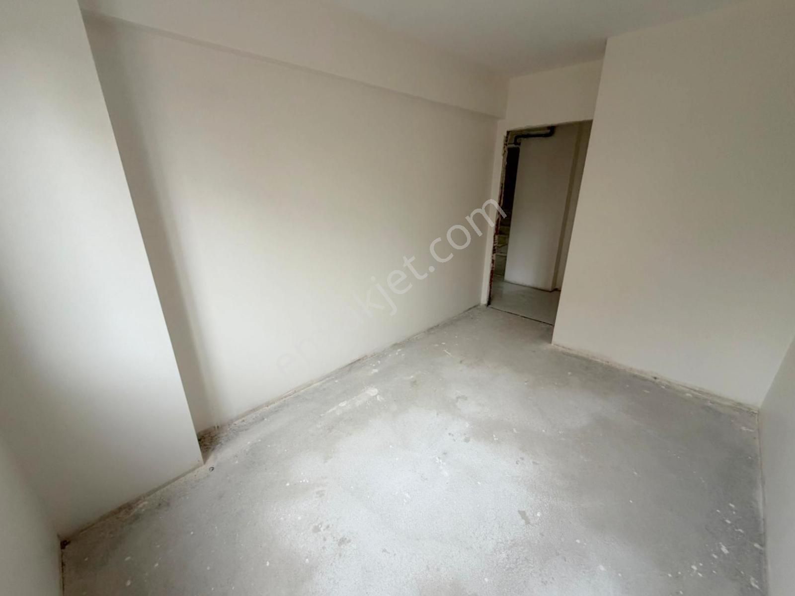 Mertcan'dan Caddeye 2dk Balkonlu Ara Kat Sıfır Kaçmaz Fiyata 3+1 - Görsel 16