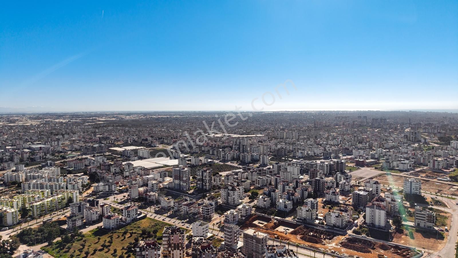 Antalya Kepez Varsak Aydogmuş Mah Havuzlu 2+1 Site Satılık Daire - Görsel 4