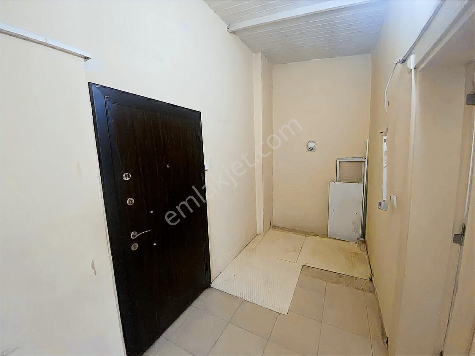 Yeni Mahallesinde 2+1 Ayrı Tuvalet Banyolu Çatı Katı - Görsel 9