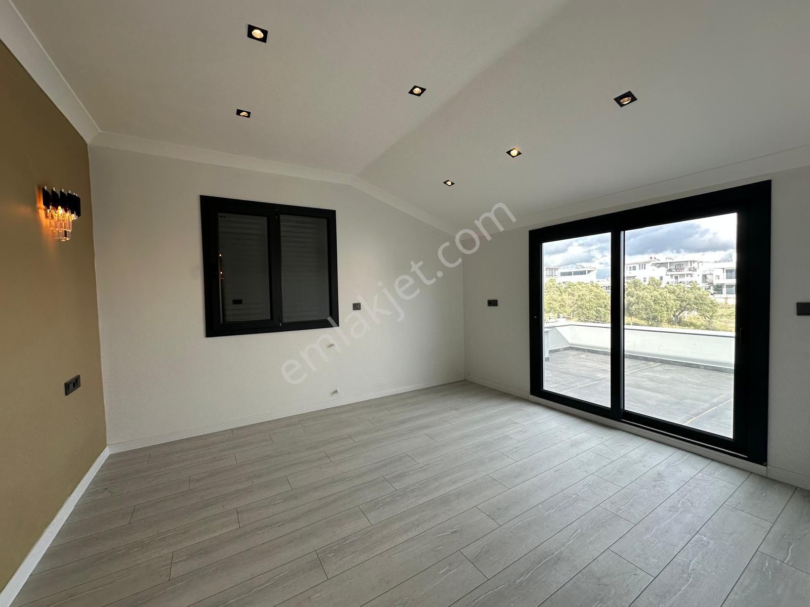 Didim Hisar Mah. 3+1 Açık Mutfaklı Havuzlu Ve Bahçeli Teraslı Trıplex Villalarımız Satılıktır - Görsel 30