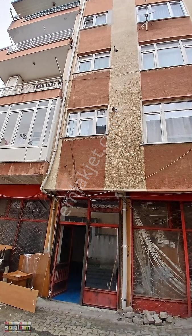 İstabul Ataşehir İçerenköyde Bostancı Metroya Yakın Düz Giriş - Görsel 8