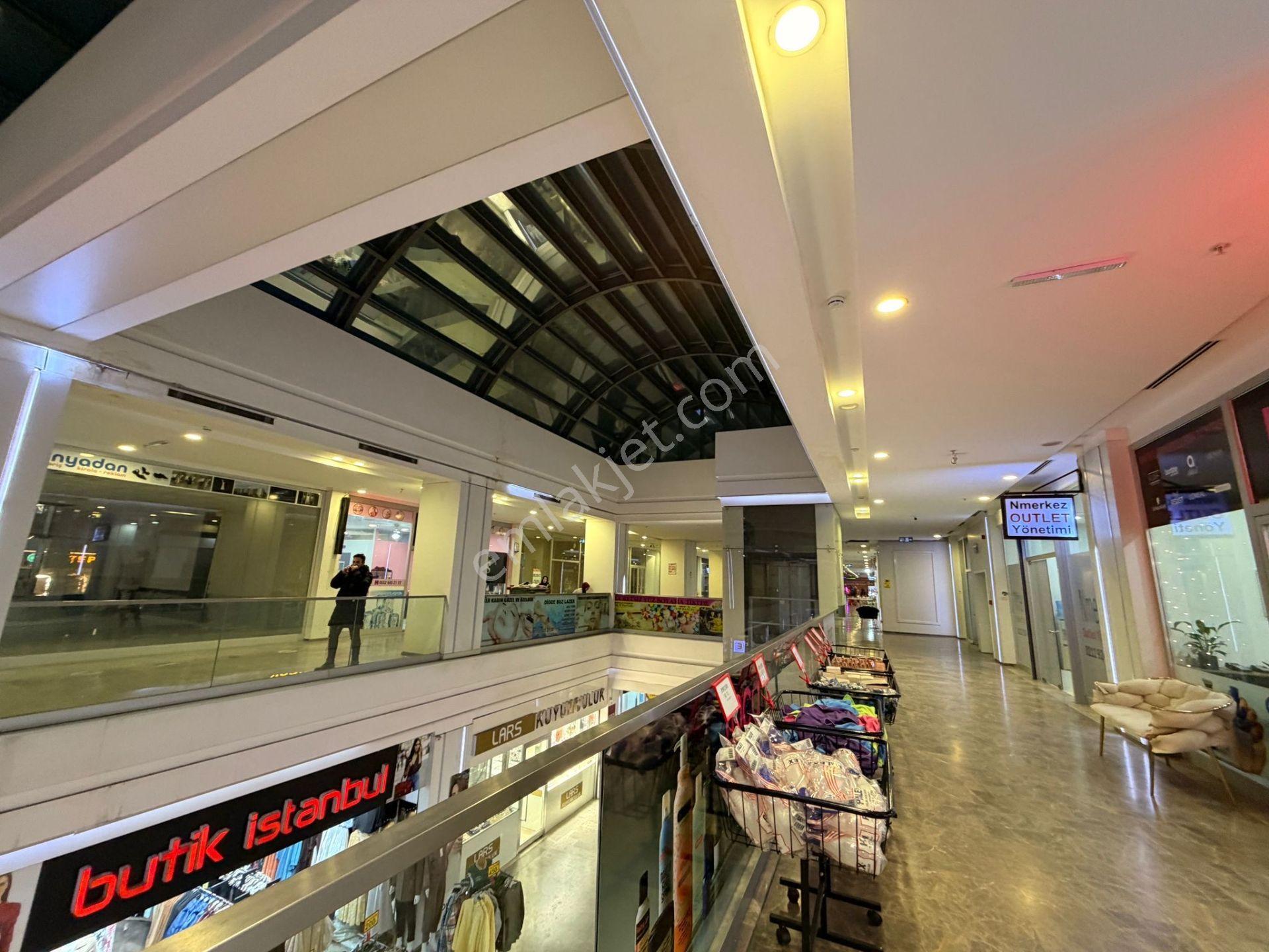 Esenyurt Özyurtlar Avm 70 M2 Satılık Dükkan - Görsel 6