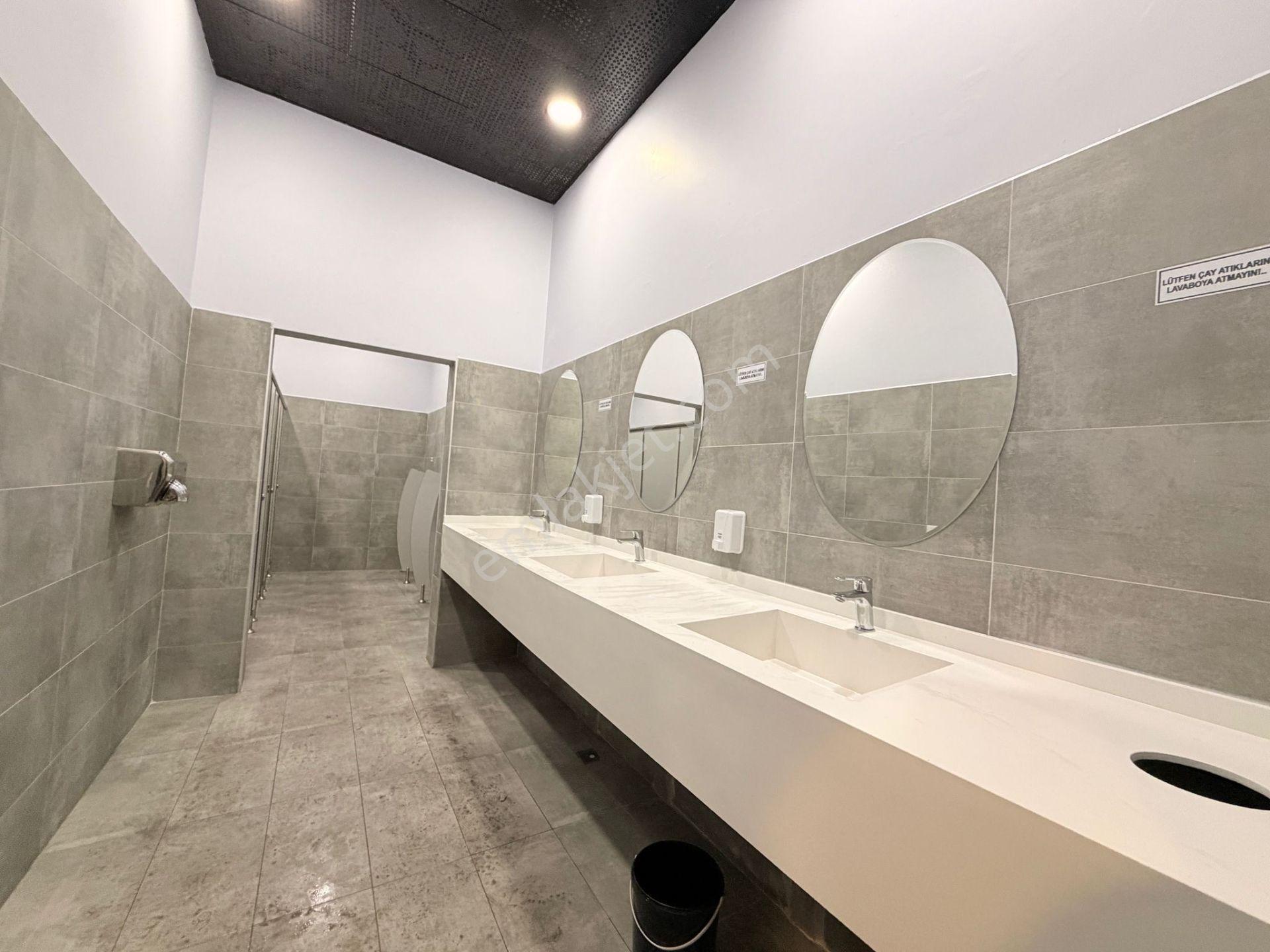 Esenyurt Özyurtlar Avm 70 M2 Satılık Dükkan - Görsel 30