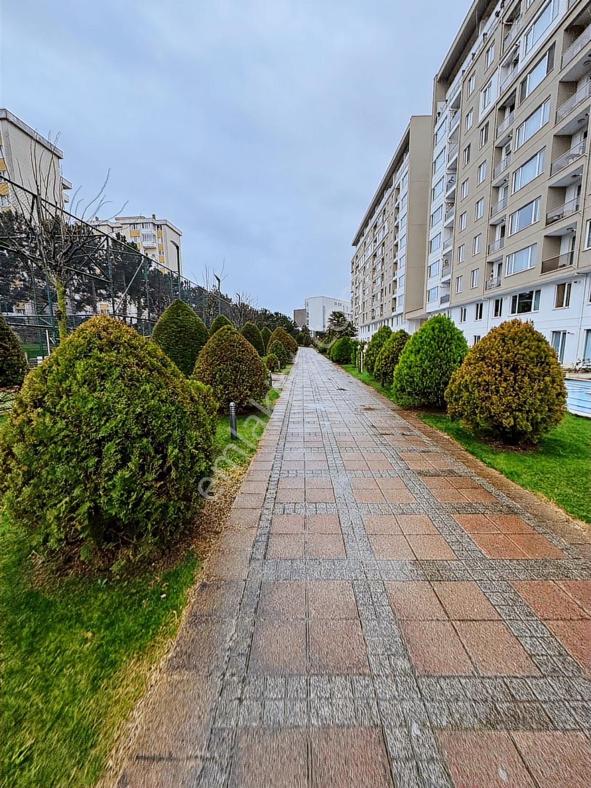 Kurtköy Ayvacı Park Sitesinde 1+1 Geniş Satılık Daire - Görsel 5