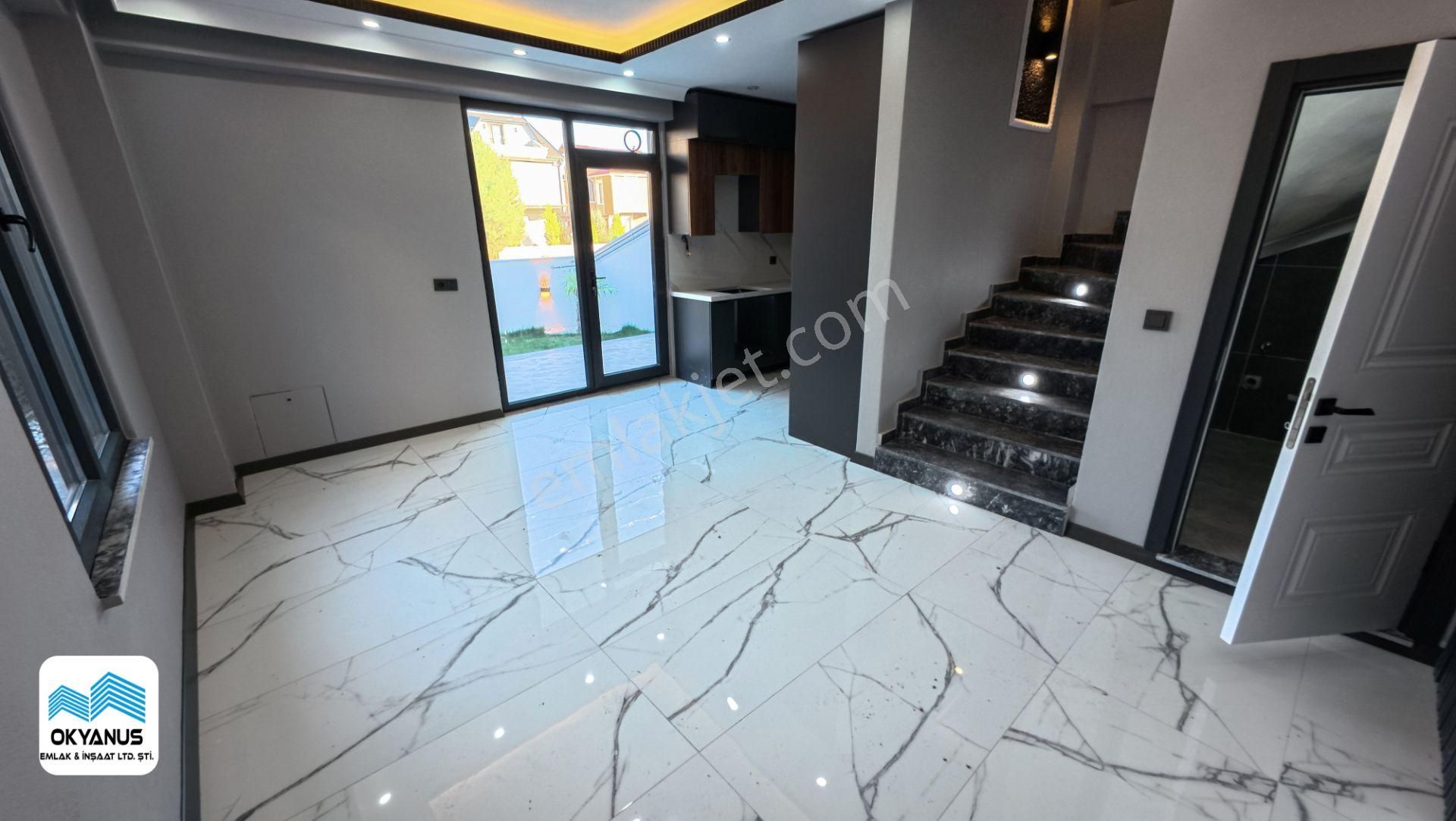 Sakarya Kocaali'de Deniz Gören Geniş Bahçe Kullanımlı Modern 3+1 Villa - Görsel 6