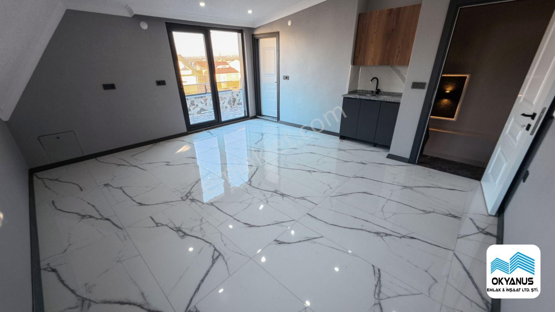 Sakarya Kocaali'de Deniz Gören Geniş Bahçe Kullanımlı Modern 3+1 Villa - Görsel 23