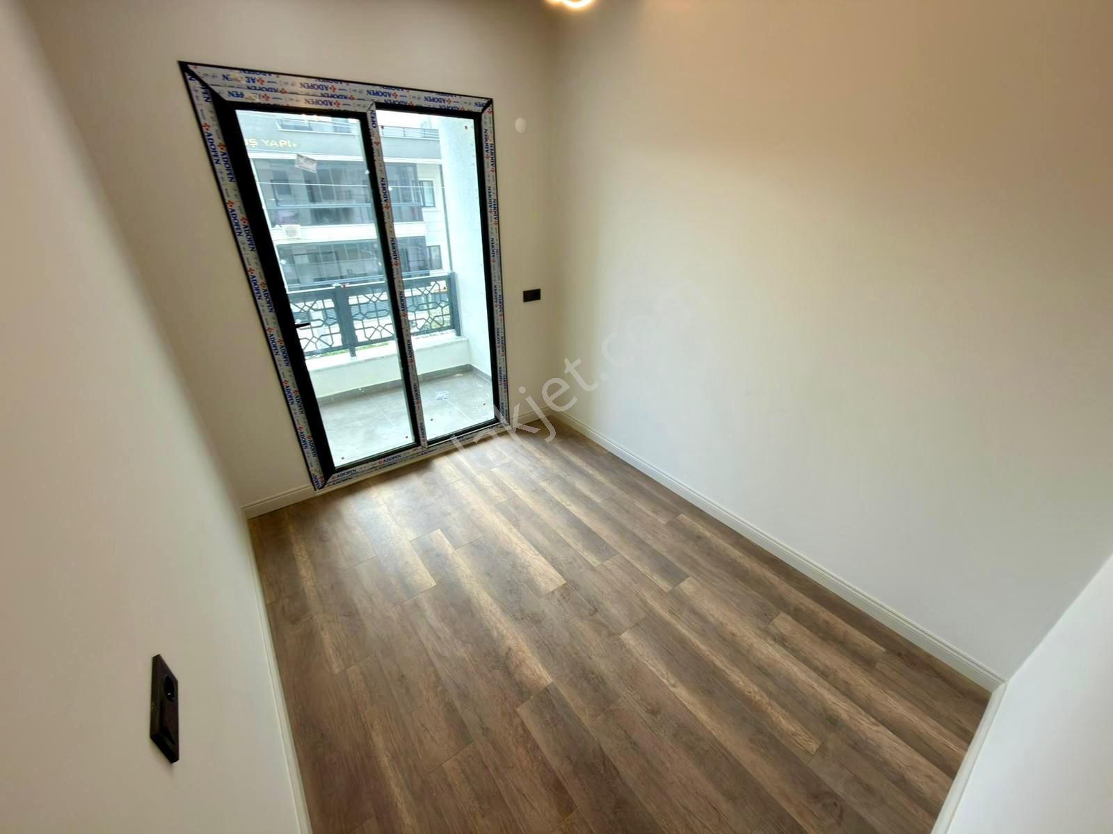🏡 Referans'tan Doğa Manzaralı Ön Cephe Ara Kat 2+1 Daire - Görsel 10