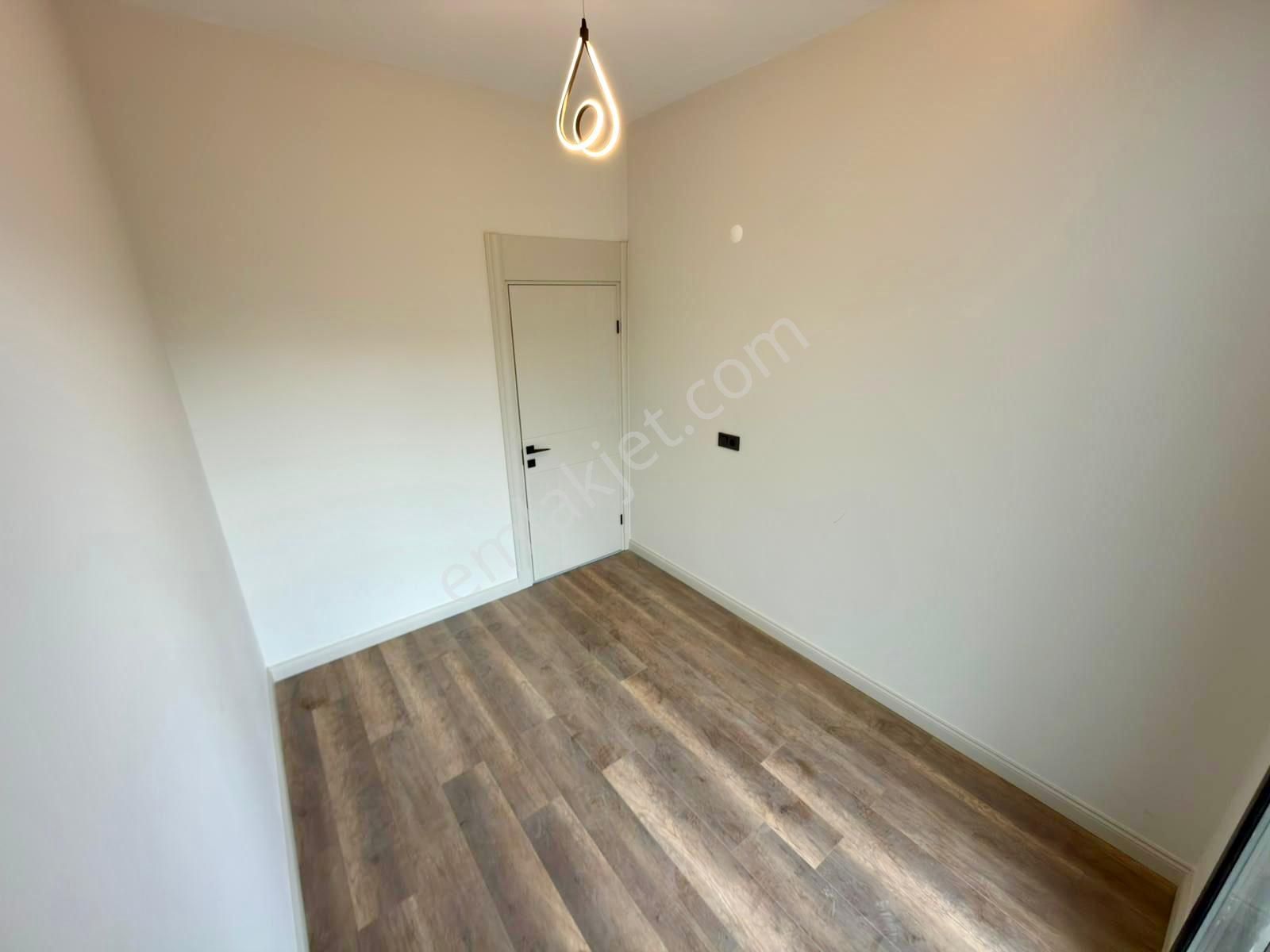 🏡 Referans'tan Doğa Manzaralı Ön Cephe Ara Kat 2+1 Daire - Görsel 23