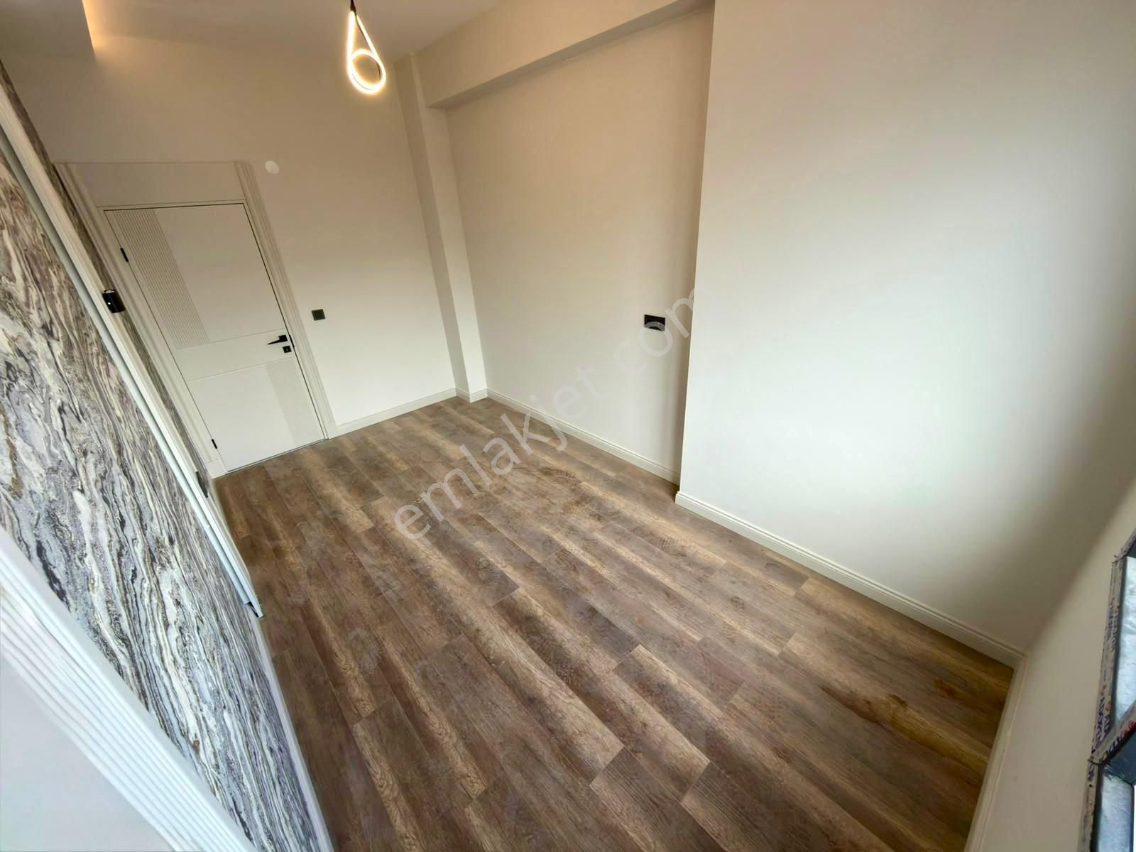🏡 Referans'tan Doğa Manzaralı Ön Cephe Ara Kat 2+1 Daire - Görsel 33