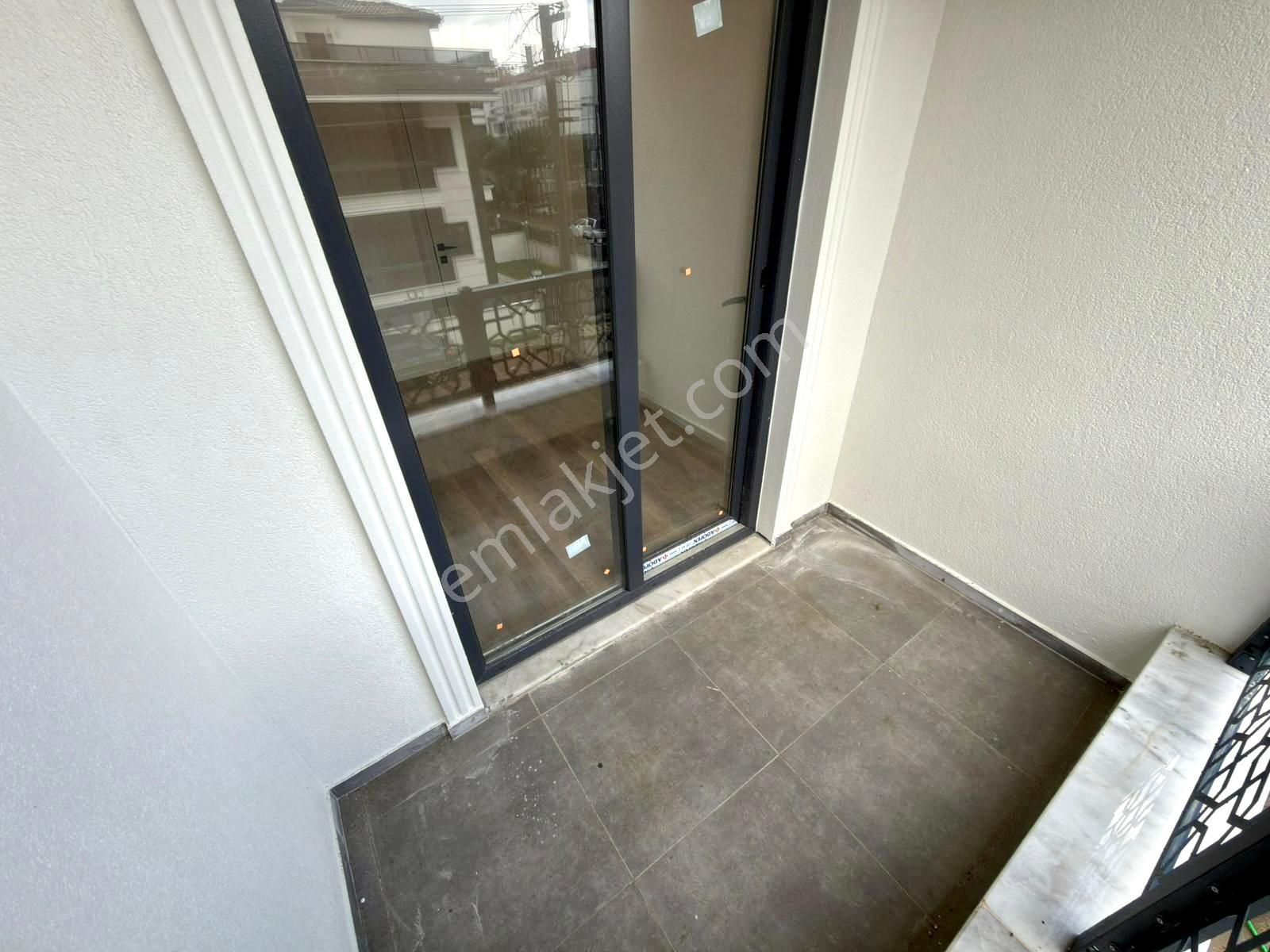 🏡 Referans'tan Doğa Manzaralı Ön Cephe Ara Kat 2+1 Daire - Görsel 12