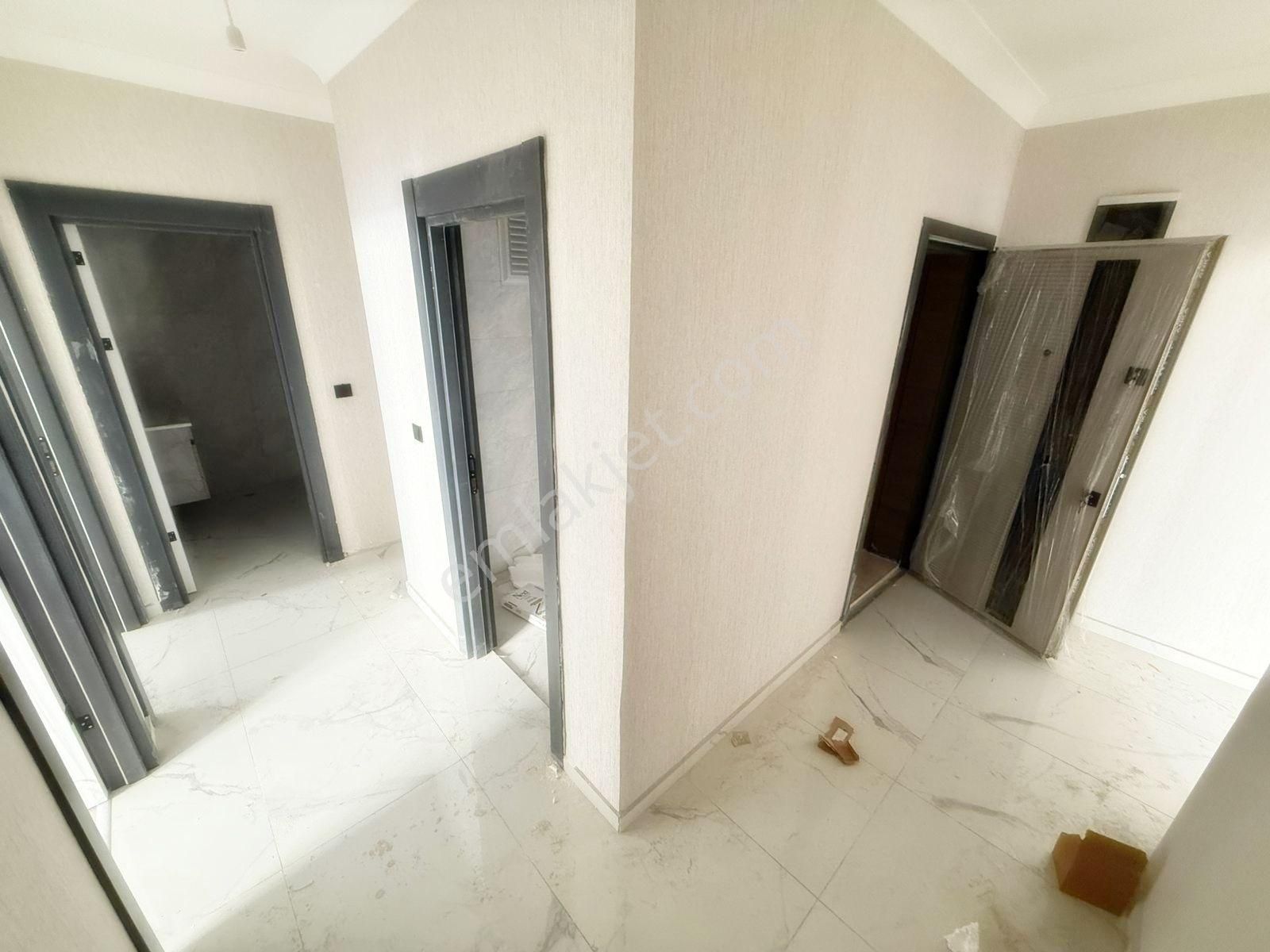 Cadde Üzerinde Ara Katta Yeni Binada 3+1 Daire - Görsel 16