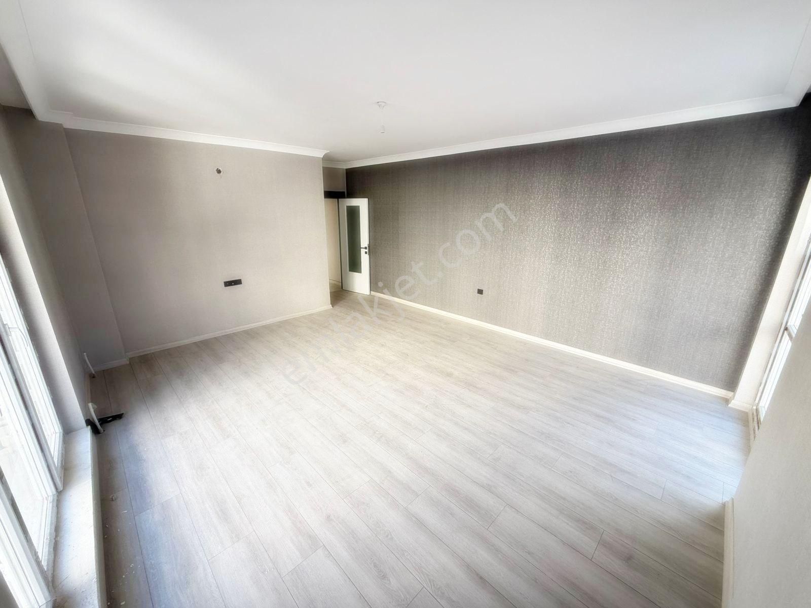 Cadde Üzerinde Ara Katta Yeni Binada 3+1 Daire - Görsel 20