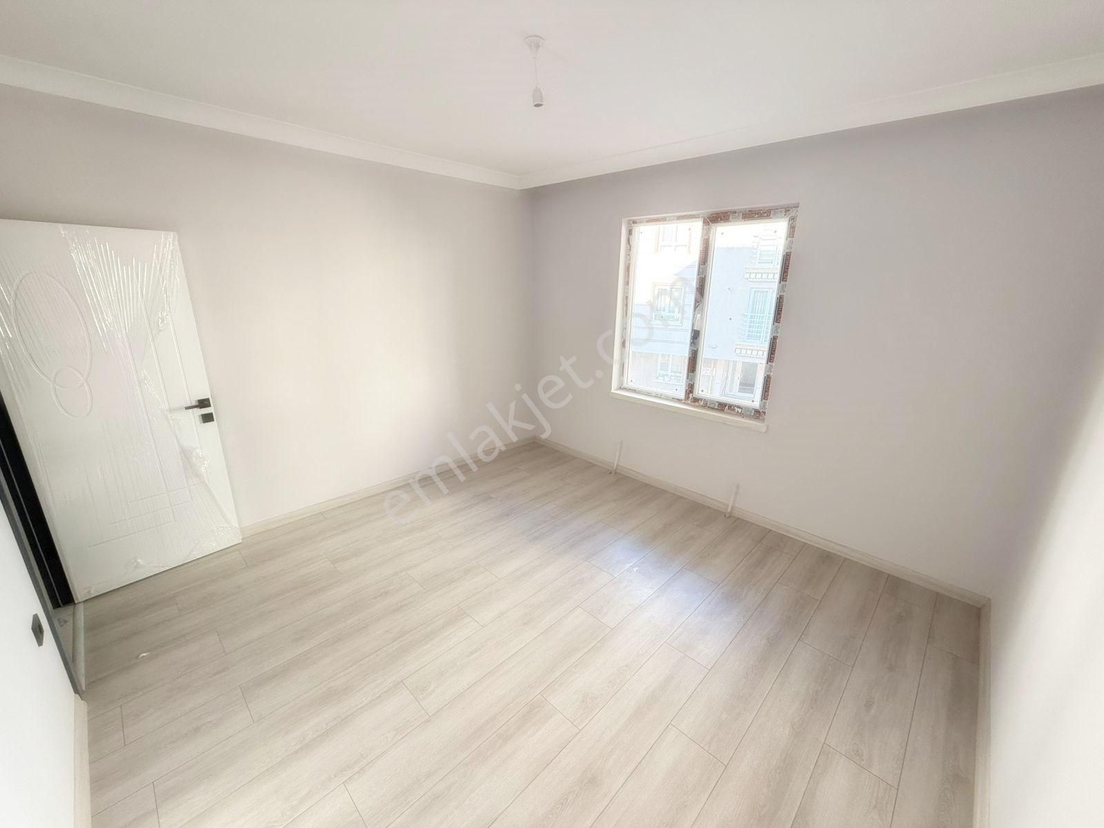 Cadde Üzerinde Ara Katta Yeni Binada 3+1 Daire - Görsel 3