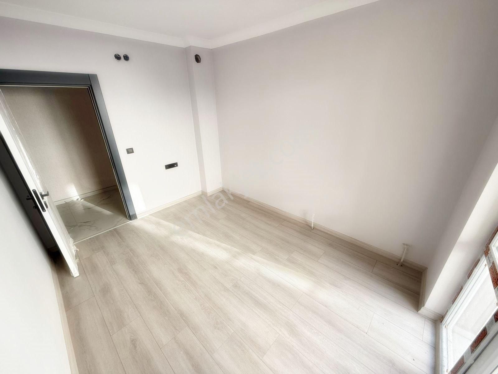 Cadde Üzerinde Ara Katta Yeni Binada 3+1 Daire - Görsel 10