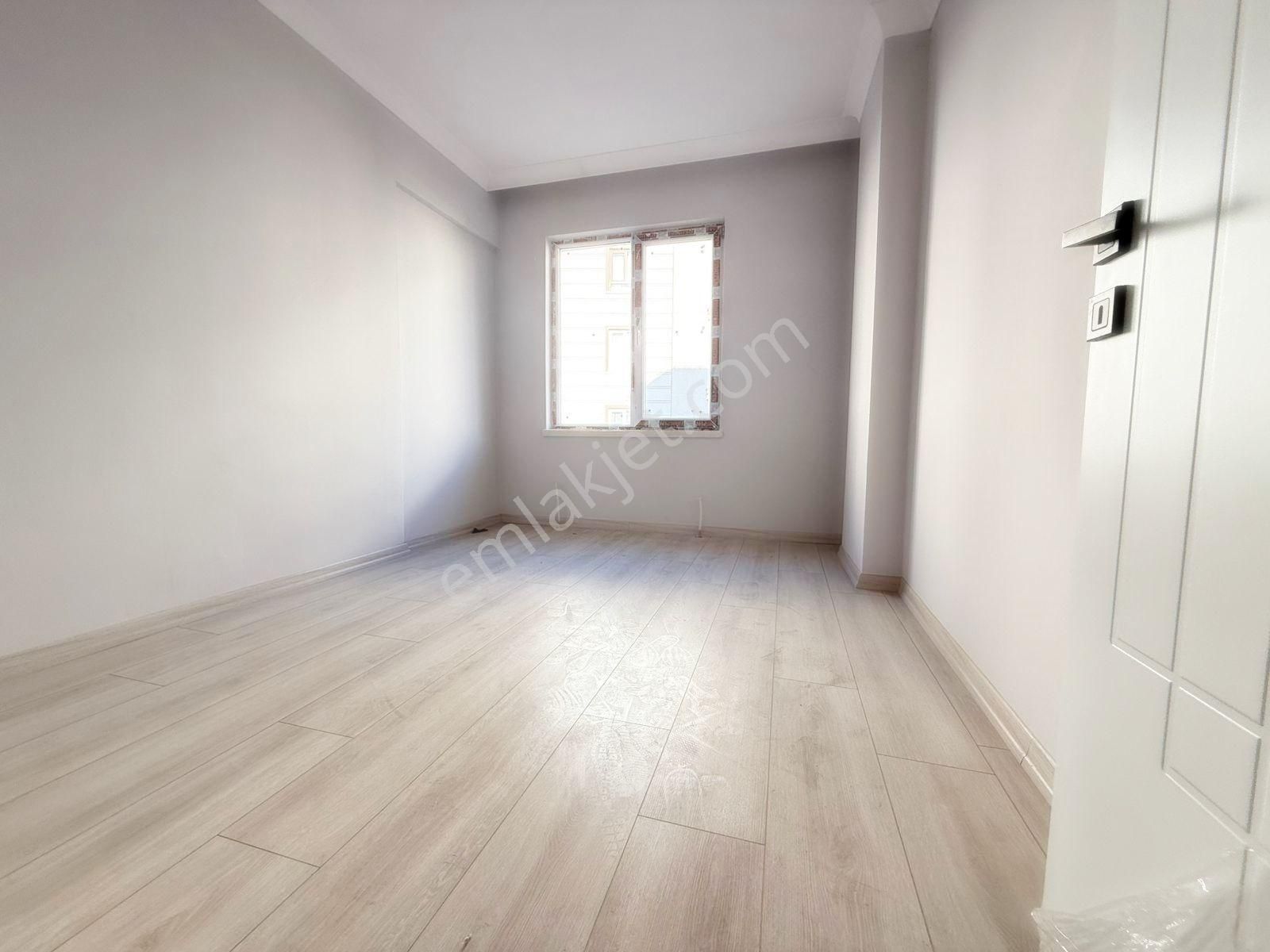 Cadde Üzerinde Ara Katta Yeni Binada 3+1 Daire - Görsel 9