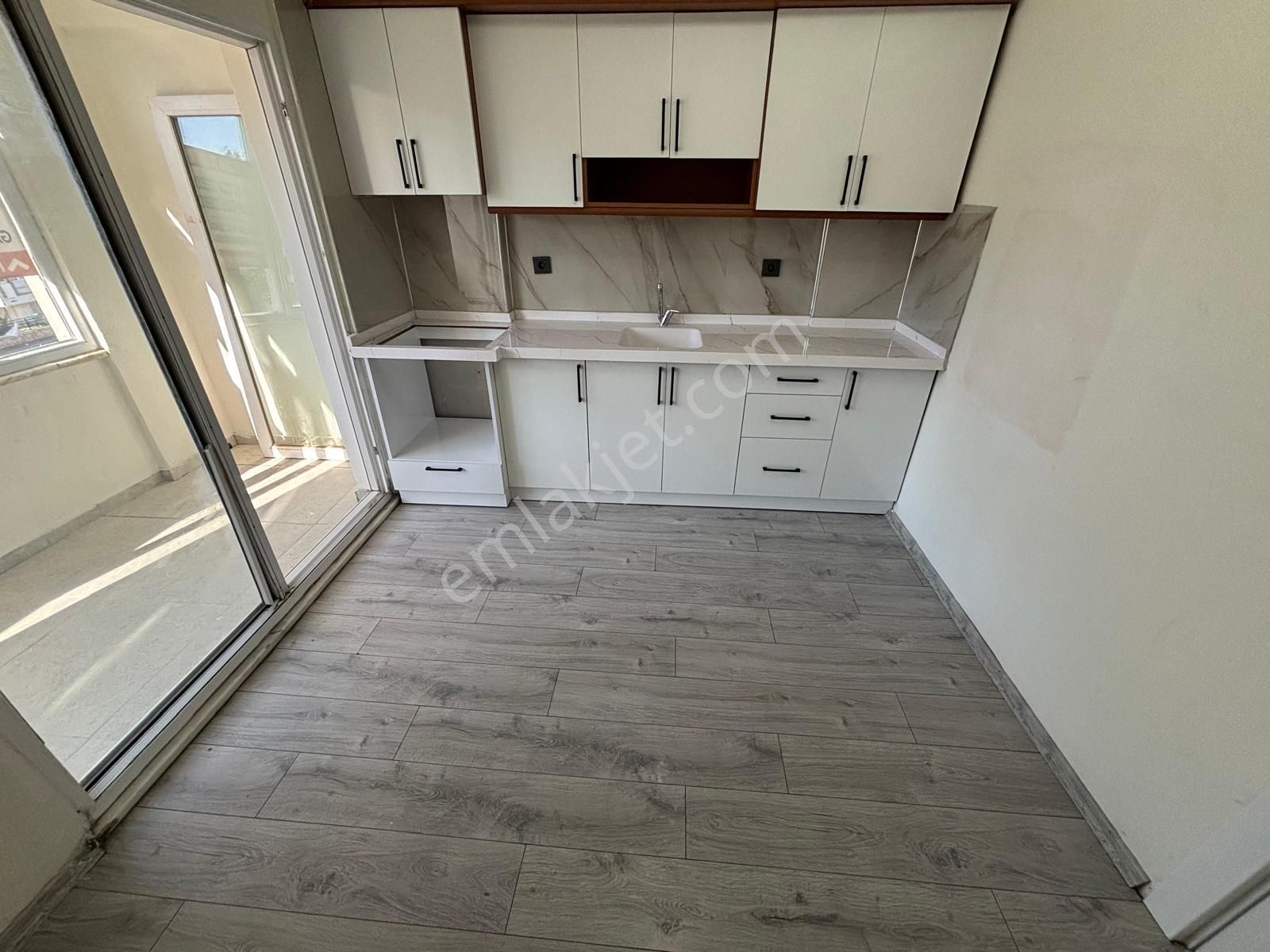 🟠🟠tek Yetkili Alfa'dan Ön Cephe Satılık Full Yapılı Arakat Ayrı Mutfaklı 3+1 Geniş Şık Daire - Görsel 16