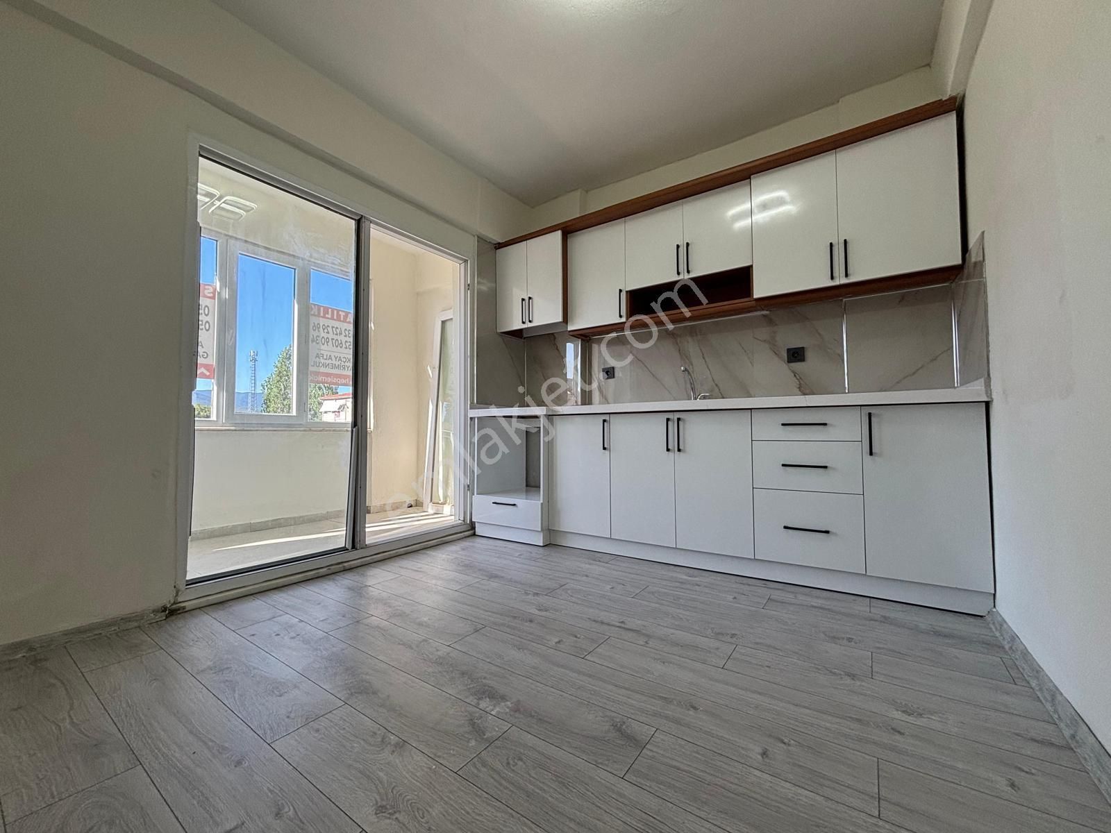 🟠🟠tek Yetkili Alfa'dan Ön Cephe Satılık Full Yapılı Arakat Ayrı Mutfaklı 3+1 Geniş Şık Daire - Görsel 25