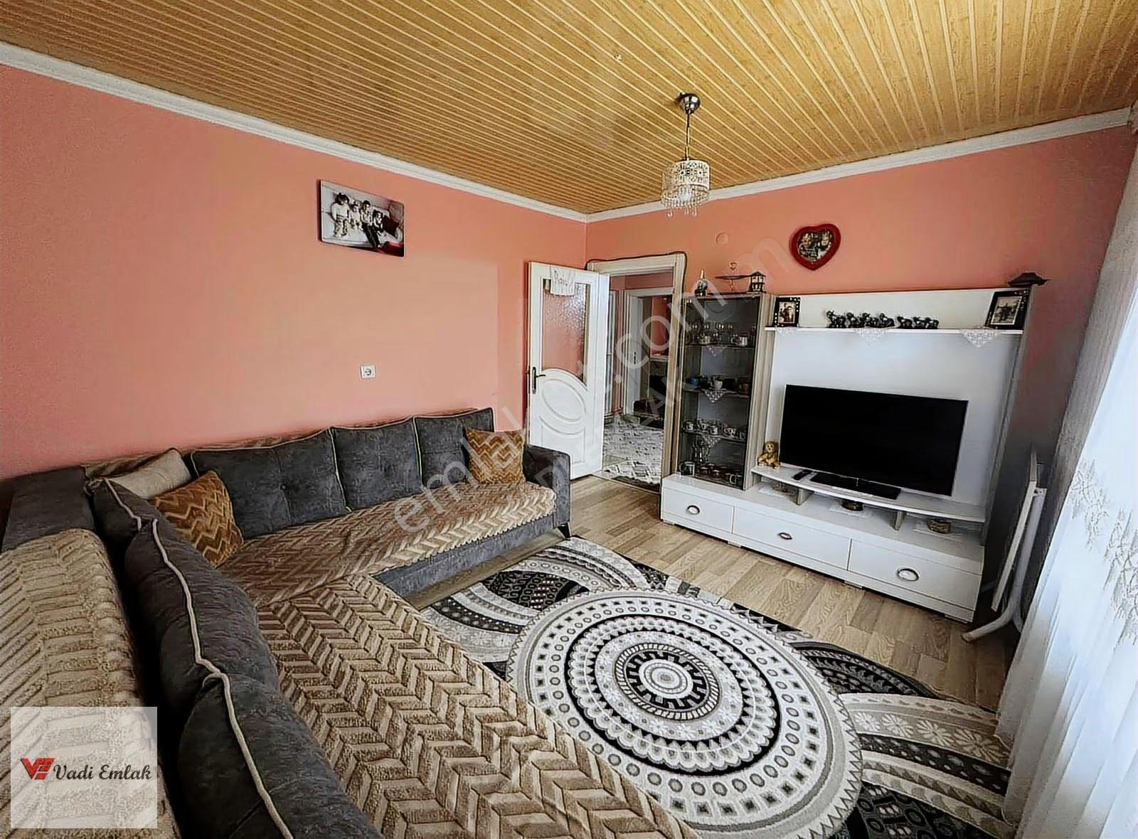 Güneşli Mahallesinde 503 M² Arsa Ve 2+1 Ev Satılık | Vadi Emlak - Görsel 6