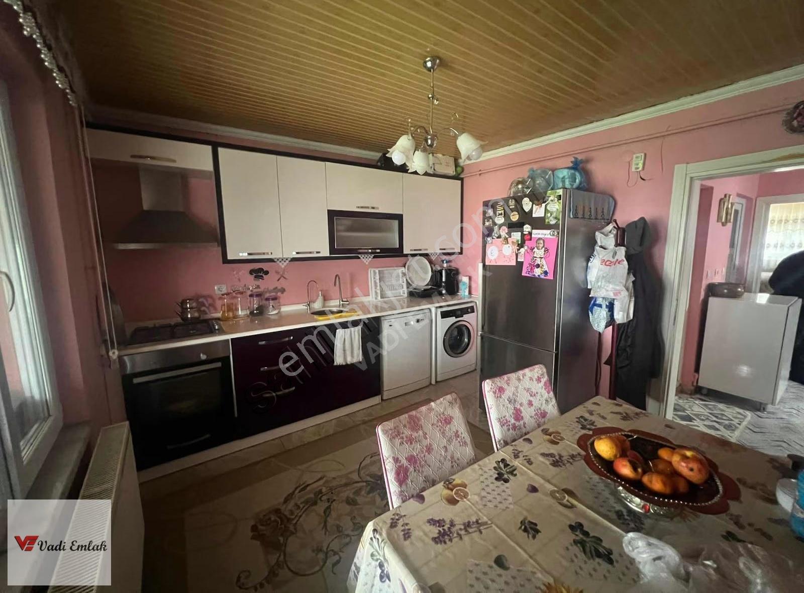 Güneşli Mahallesinde 503 M² Arsa Ve 2+1 Ev Satılık | Vadi Emlak - Görsel 11