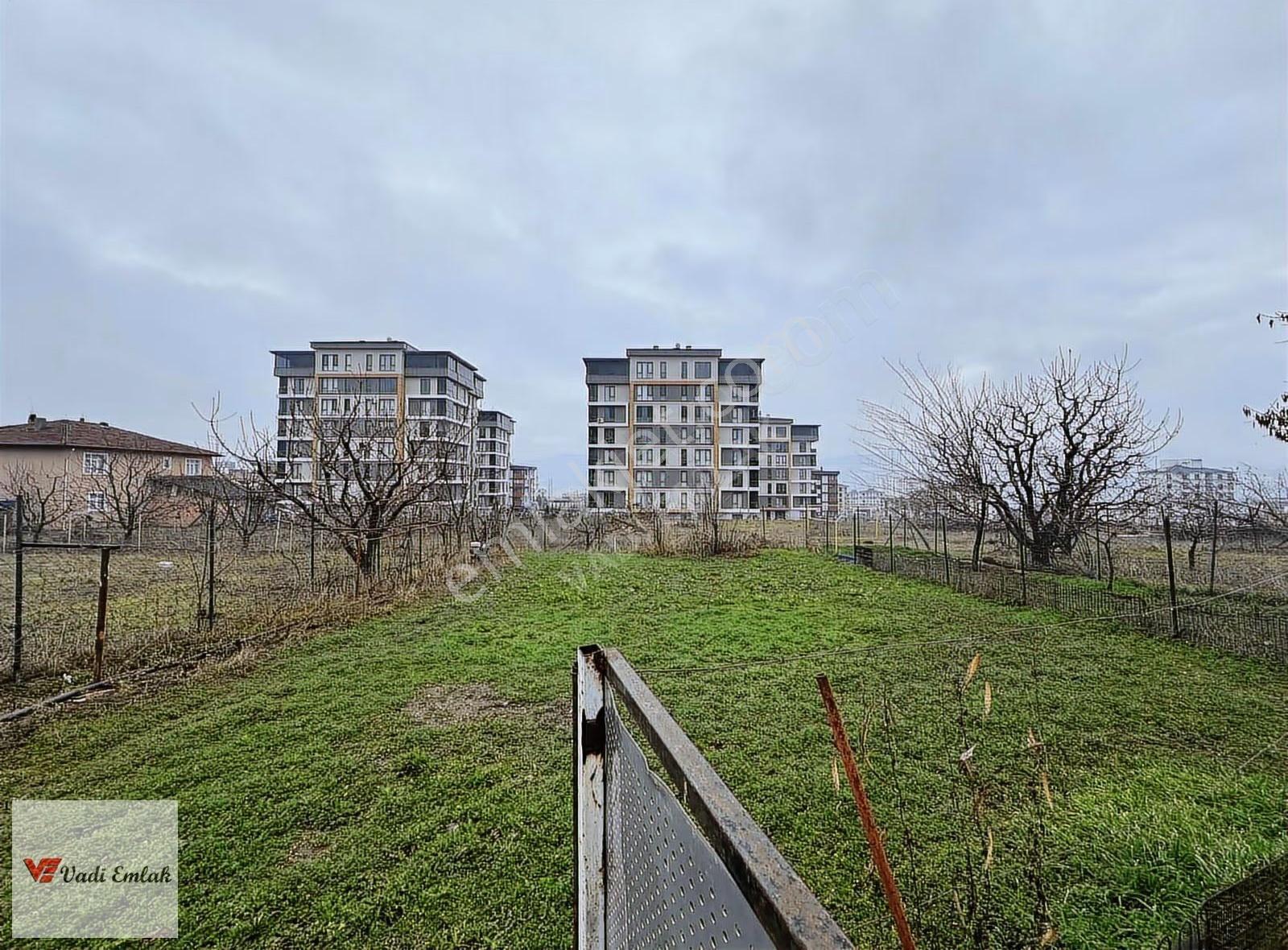 Güneşli Mahallesinde 503 M² Arsa Ve 2+1 Ev Satılık | Vadi Emlak - Görsel 28