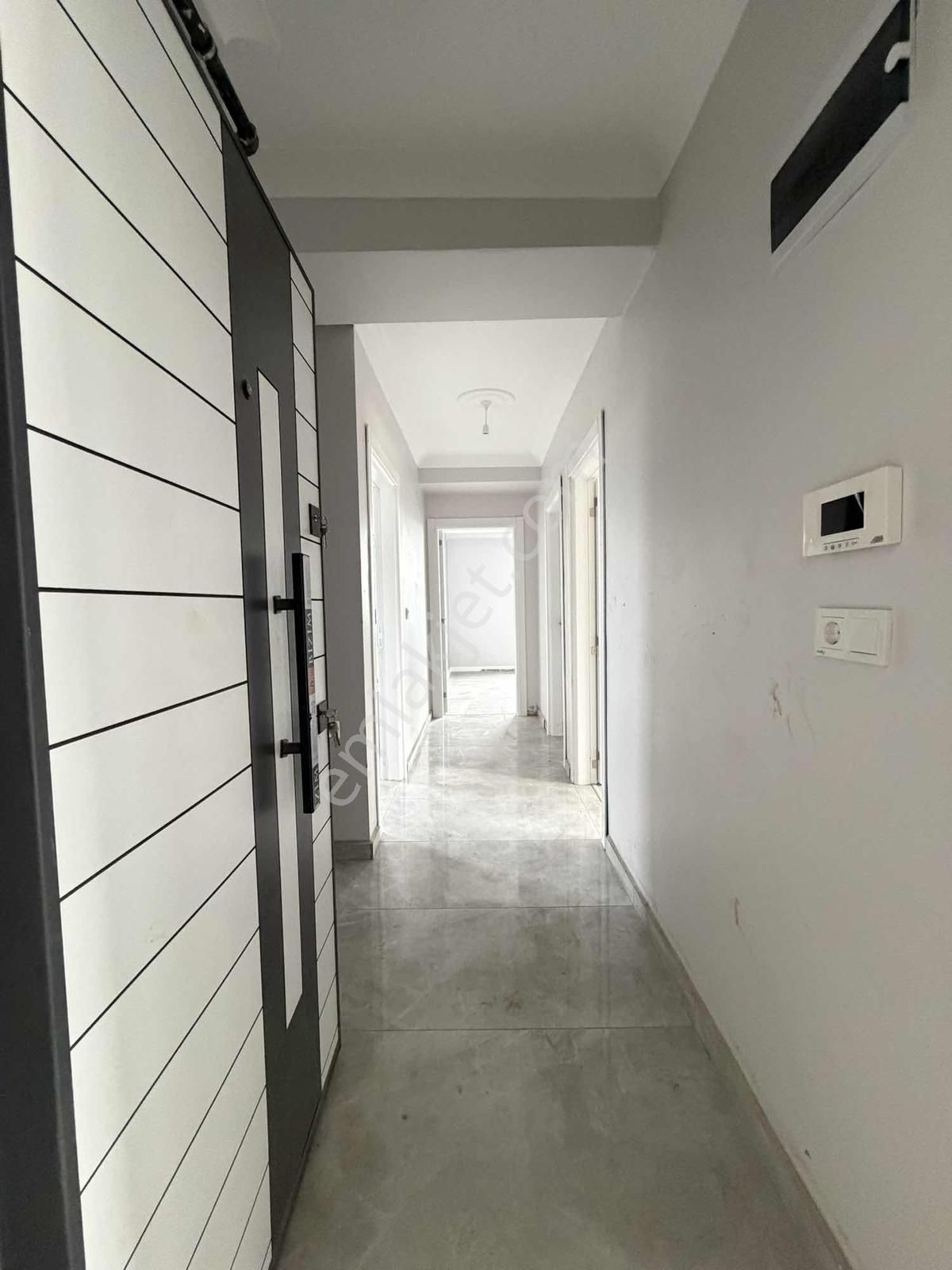 Ergene Cumhuriyet Mahallesinde 2+1 Giriş Kat 90m2 Satılık Daire - Görsel 12
