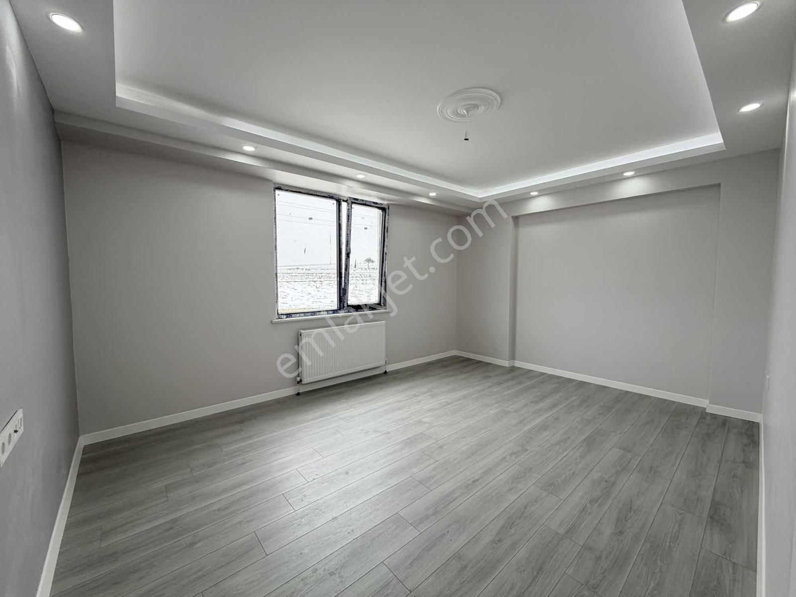 Ergene Cumhuriyet Mahallesinde 2+1 Giriş Kat 90m2 Satılık Daire - Görsel 7