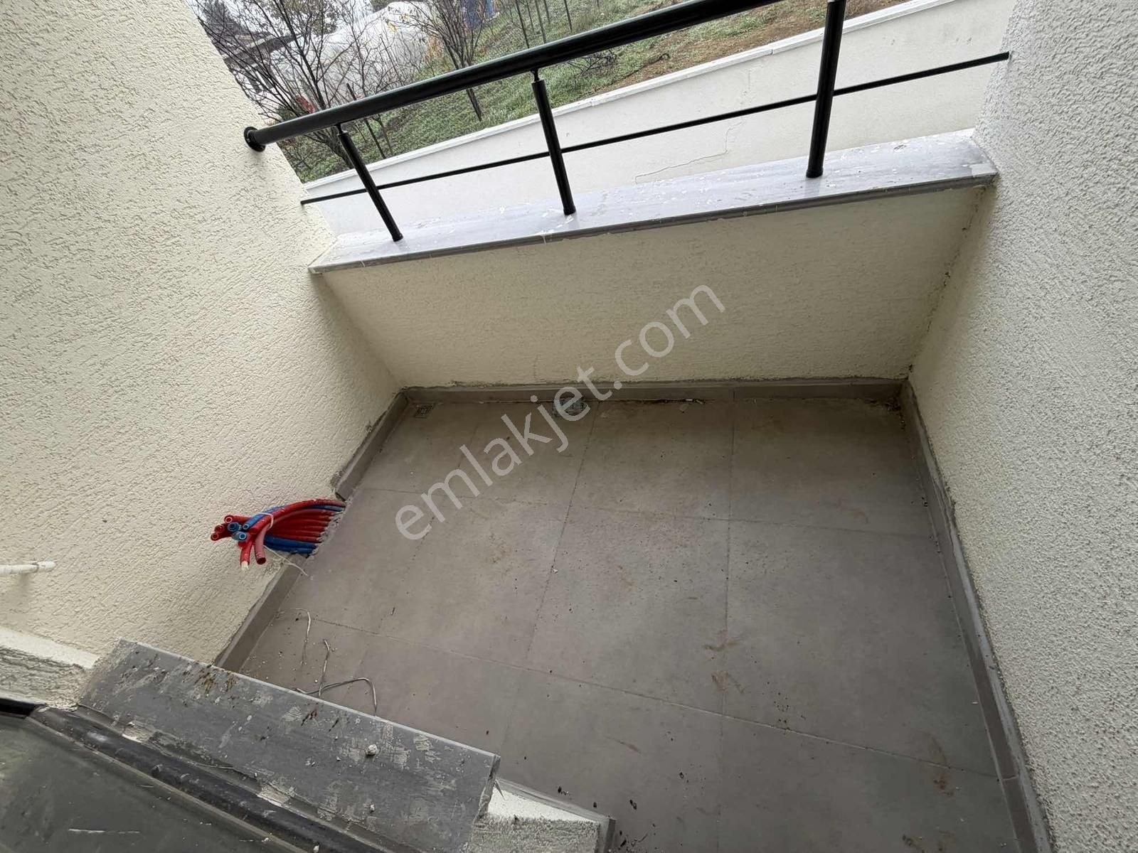 Ergene Cumhuriyet Mahallesinde 2+1 Giriş Kat 90m2 Satılık Daire - Görsel 21