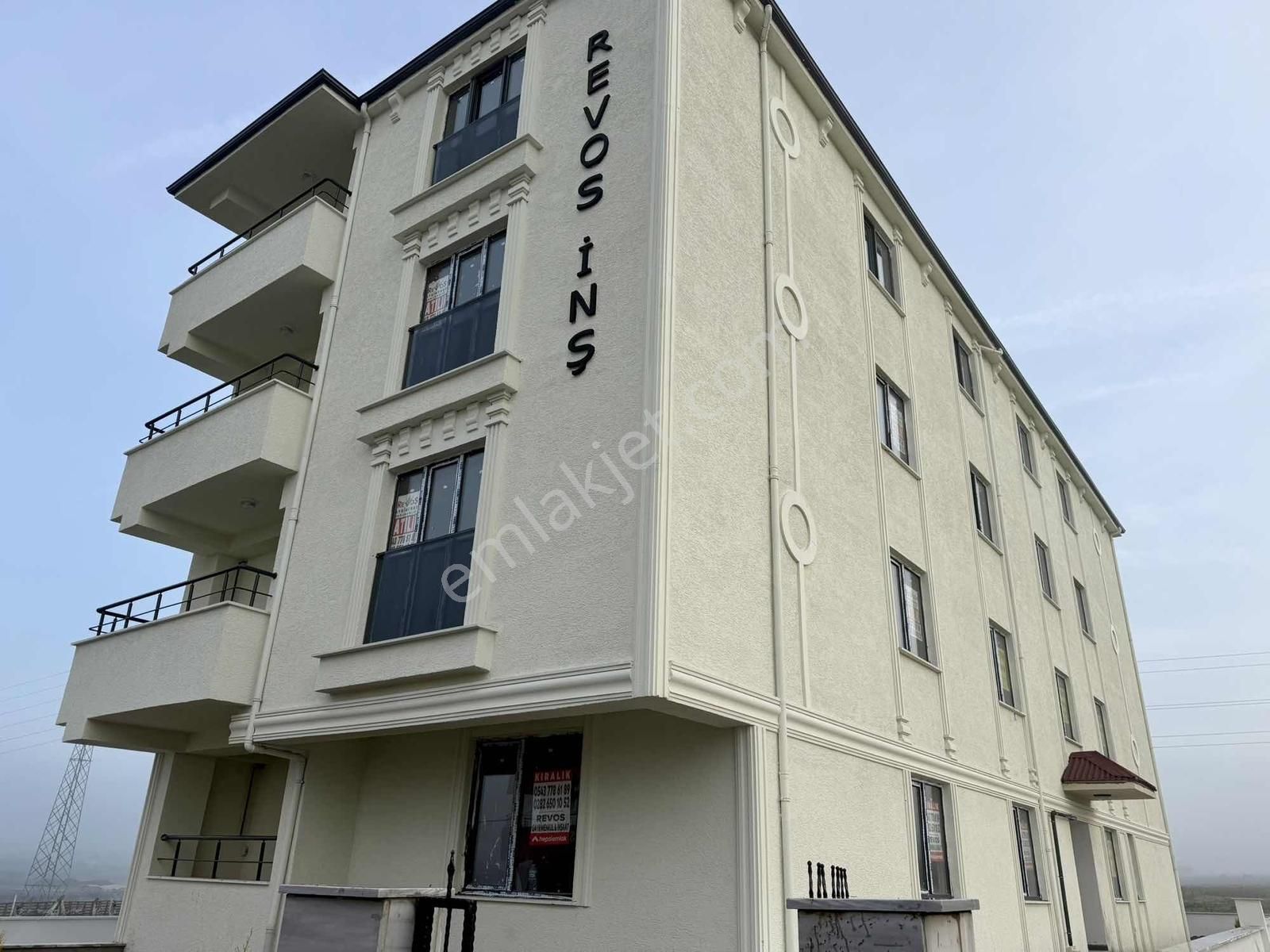 Ergene Cumhuriyet Mahallesinde 2+1 Giriş Kat 90m2 Satılık Daire - Görsel 2