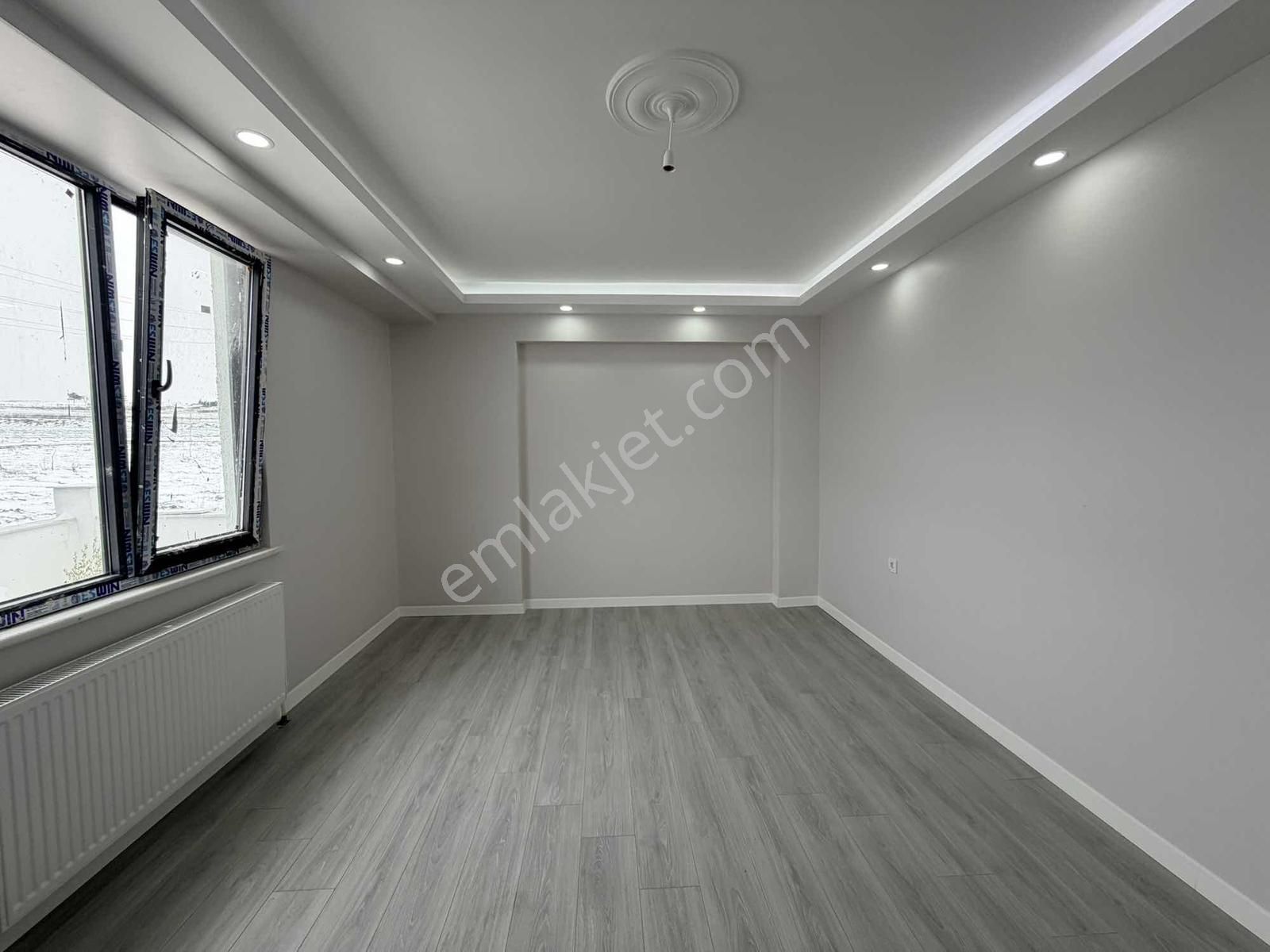 Ergene Cumhuriyet Mahallesinde 2+1 Giriş Kat 90m2 Satılık Daire - Görsel 16