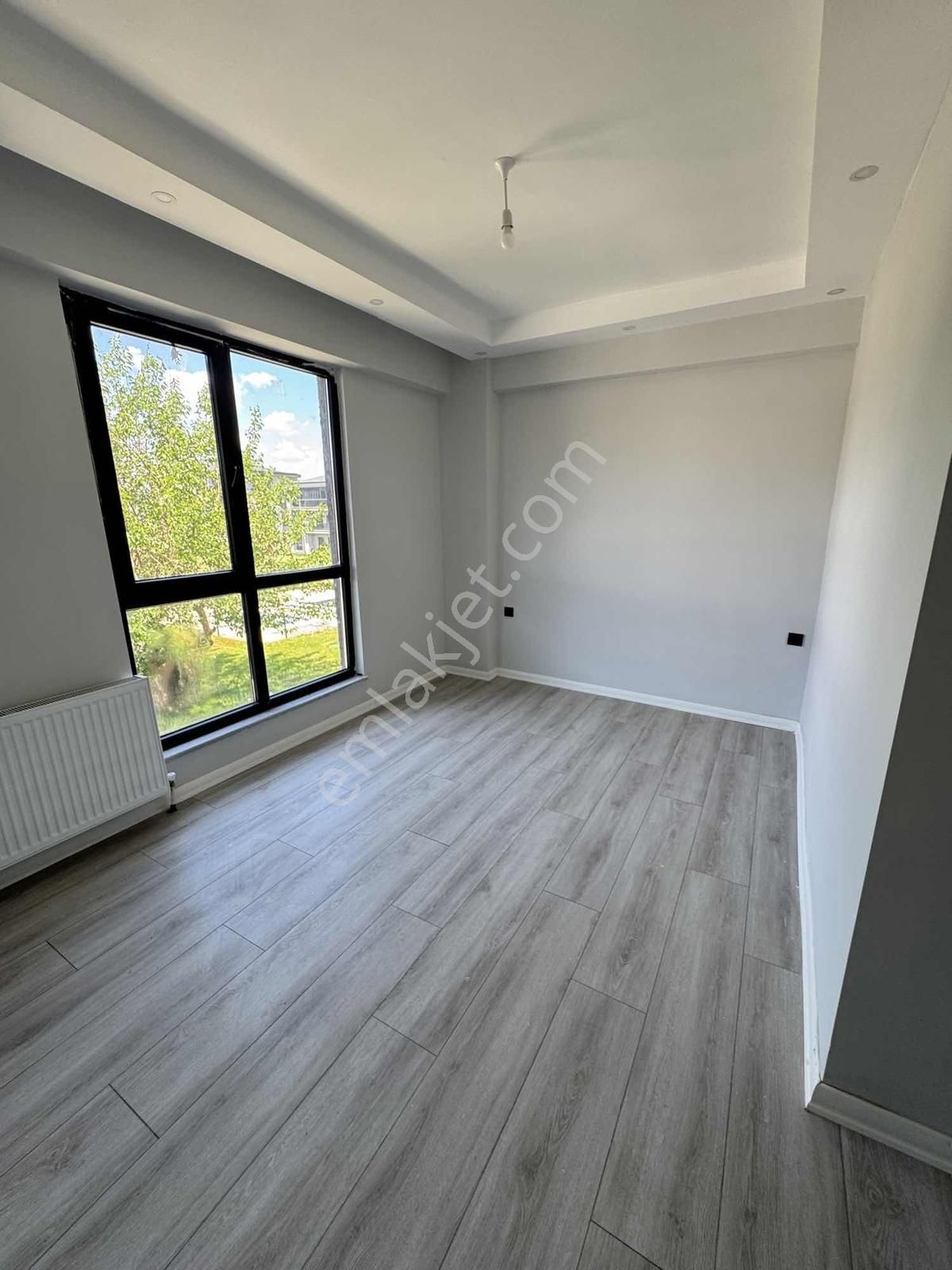 Villa Komseptinde 2+1 Havuzlu Daire - Görsel 12