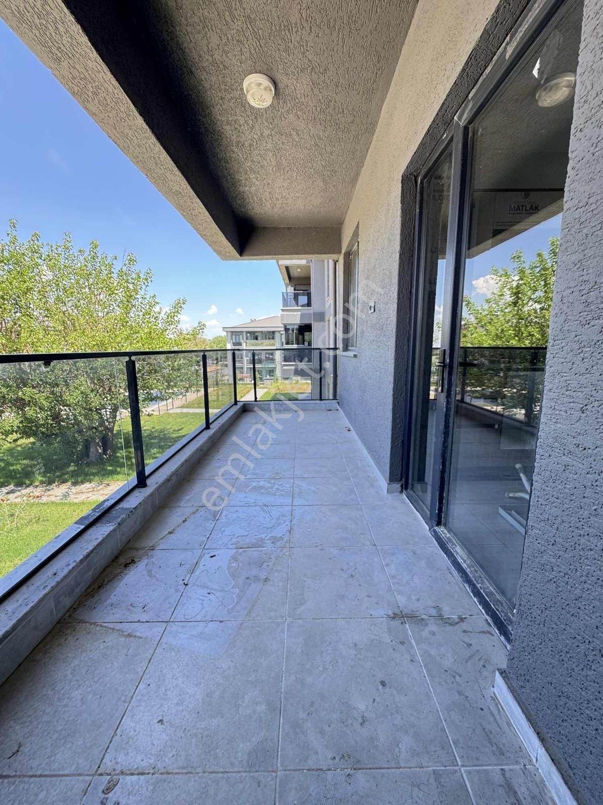 Villa Komseptinde 2+1 Havuzlu Daire - Görsel 18