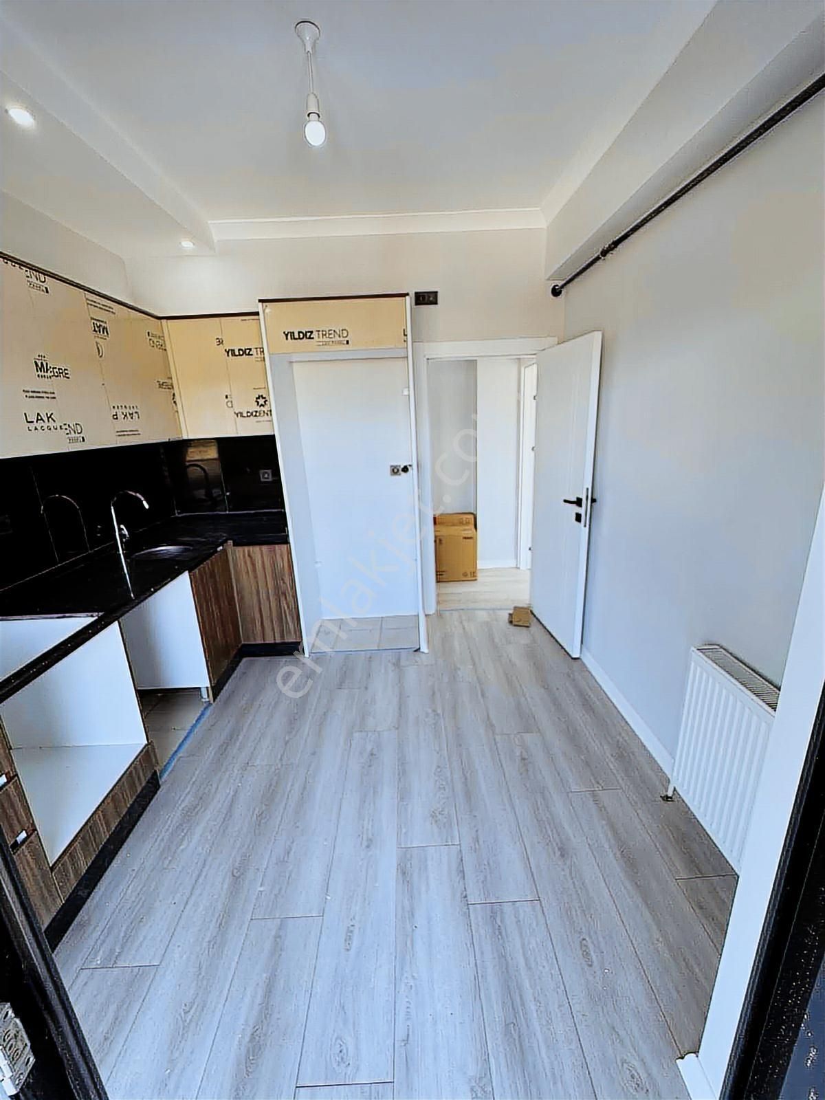 Villa Komseptinde 2+1 Havuzlu Daire - Görsel 4