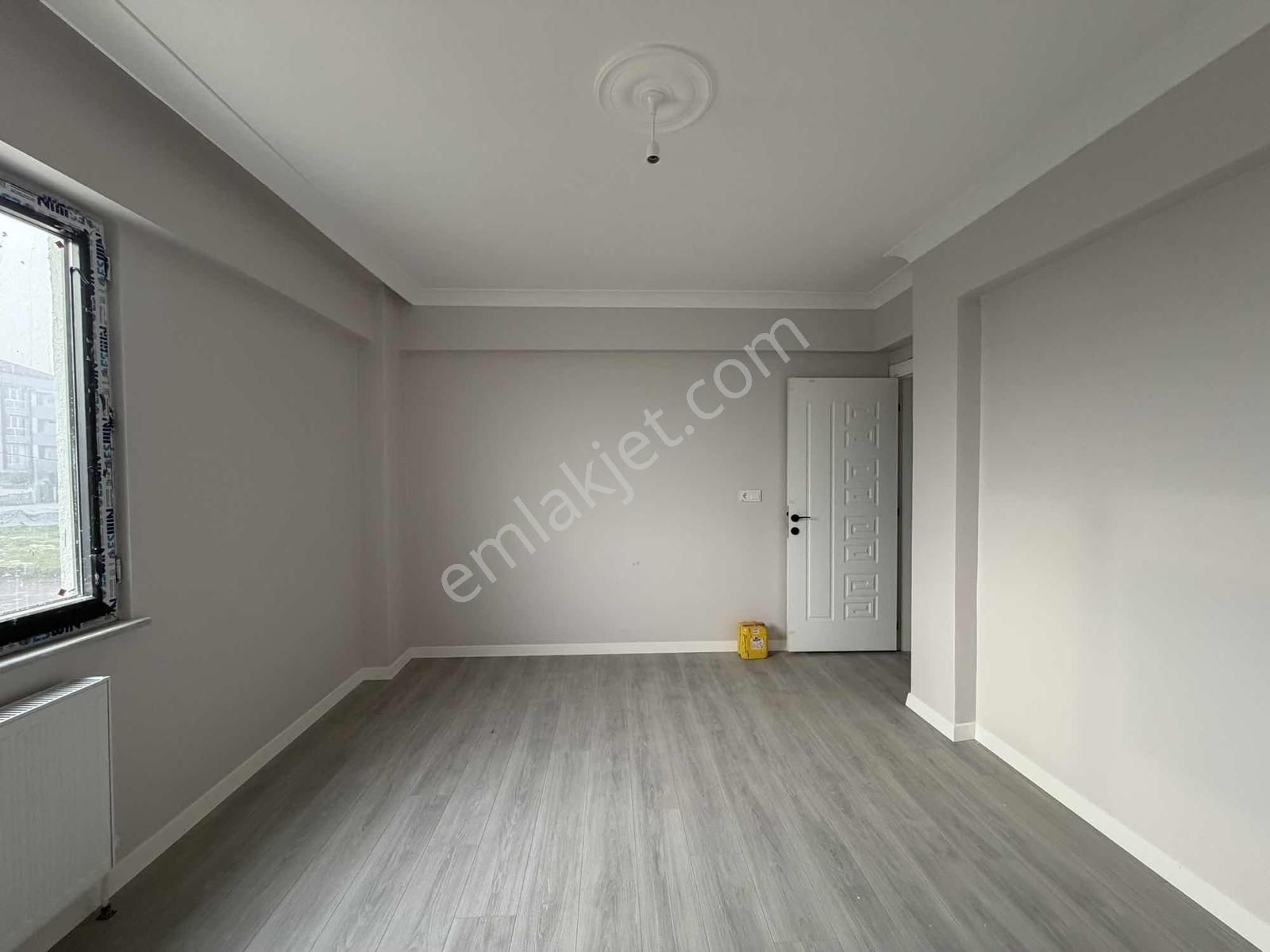 Ergene Cumhuriyette 2+1 - 100m2 Sıfır Arakat Satılık Daire !! - Görsel 9