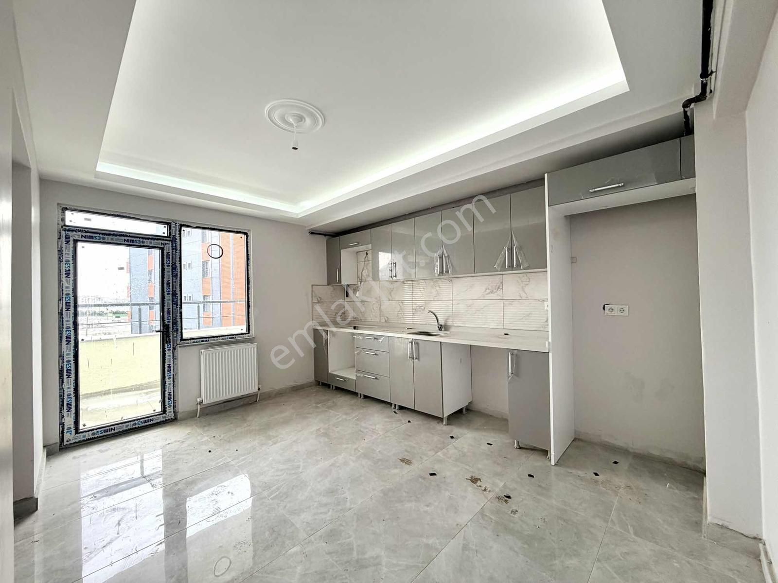 Ergene Cumhuriyette 2+1 - 100m2 Sıfır Arakat Satılık Daire !! - Görsel 11