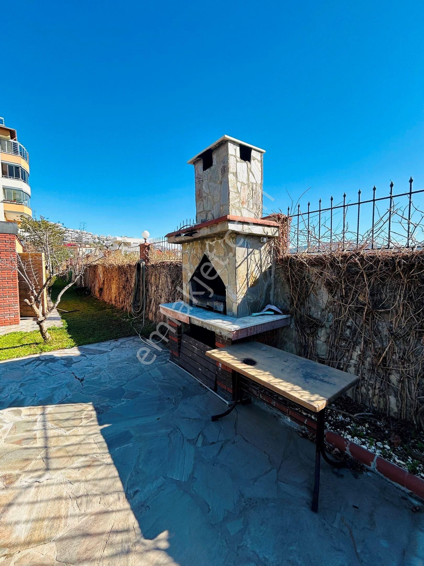 Alanya/demirtaş 2+1 Denize Sıfır, Site İçerisinde Ferah Satılık Daire - Görsel 17