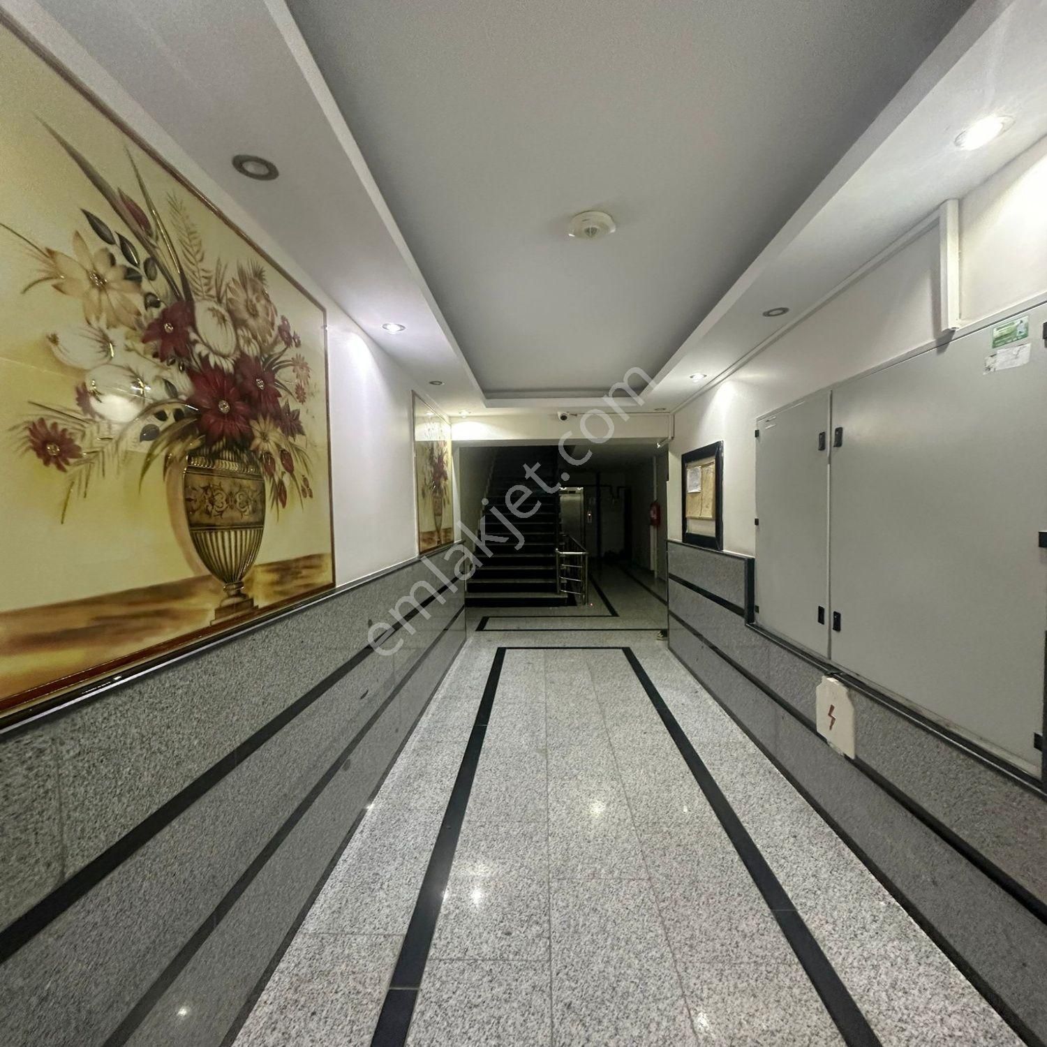 Beylikdüzü Yakuplu Mah'de Ferah 3+1 Satılık Daire - Görsel 24