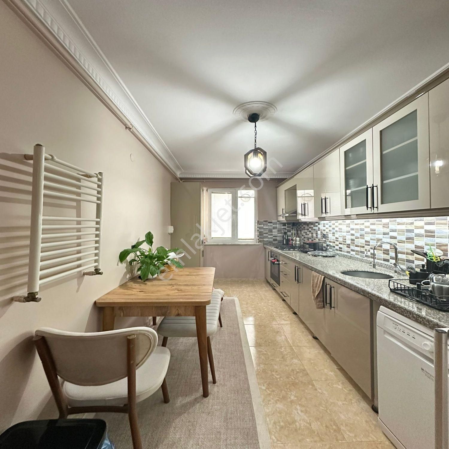 Beylikdüzü Yakuplu Mah'de Ferah 3+1 Satılık Daire - Görsel 8