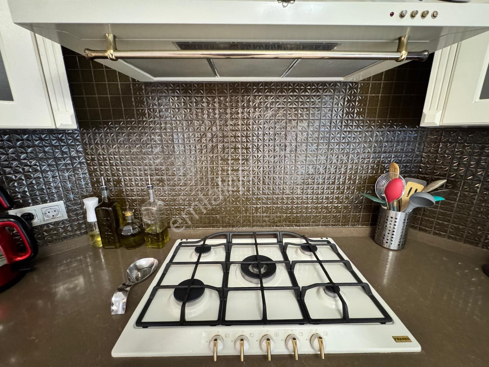 Kuşadası'nda Müstakil Deniz Manzaralı Havuzlu Sitede Ful Eşyalı Satılık Villa - Görsel 16