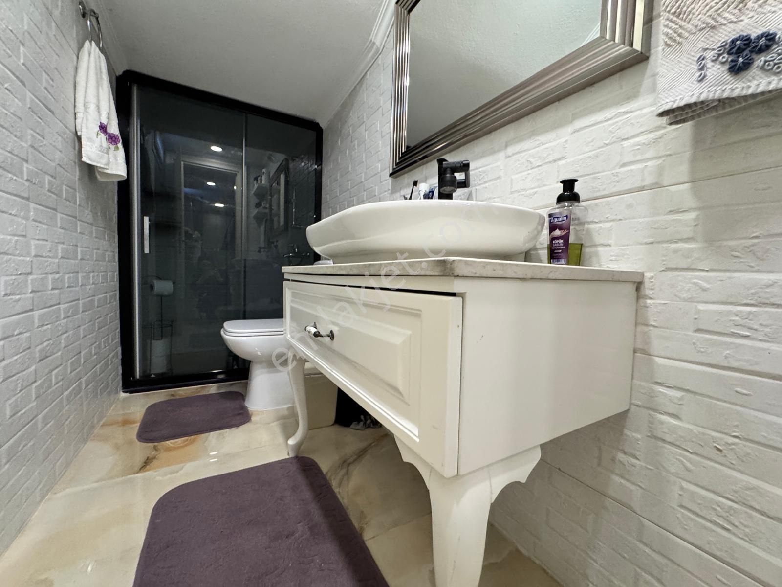 Kuşadası'nda Müstakil Deniz Manzaralı Havuzlu Sitede Ful Eşyalı Satılık Villa - Görsel 31