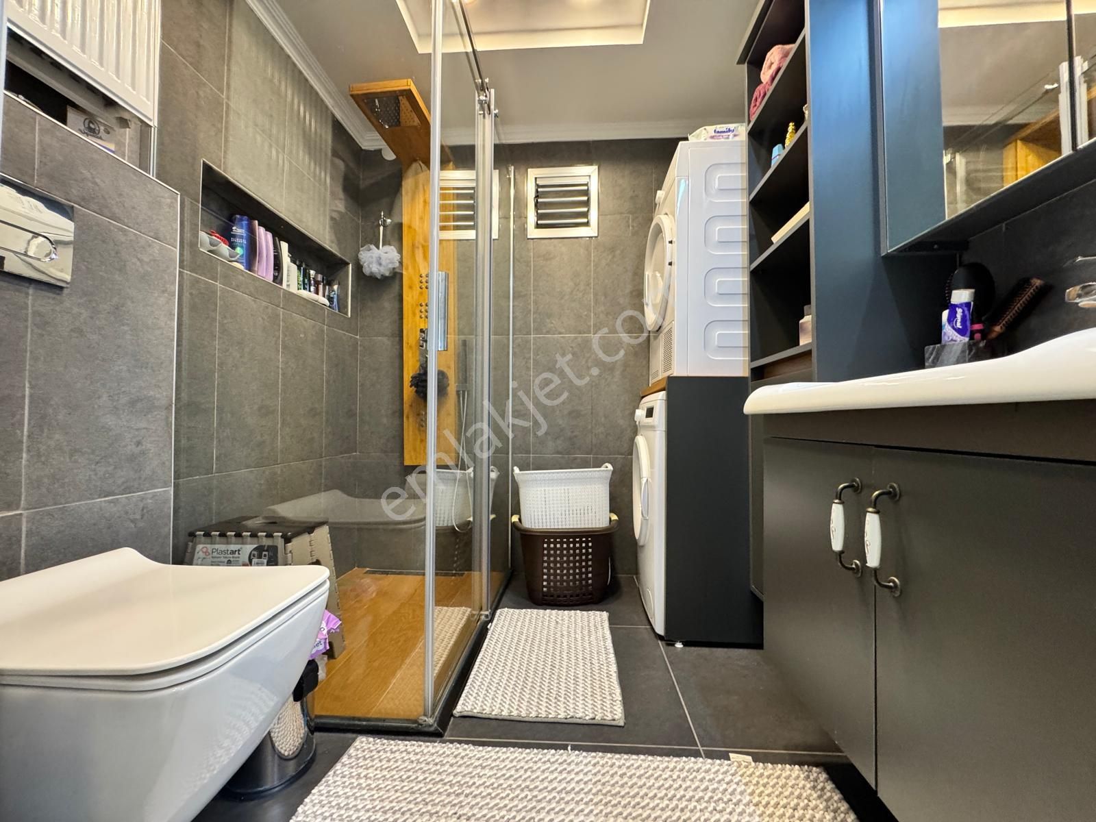 Kuşadası'nda Müstakil Deniz Manzaralı Havuzlu Sitede Ful Eşyalı Satılık Villa - Görsel 26